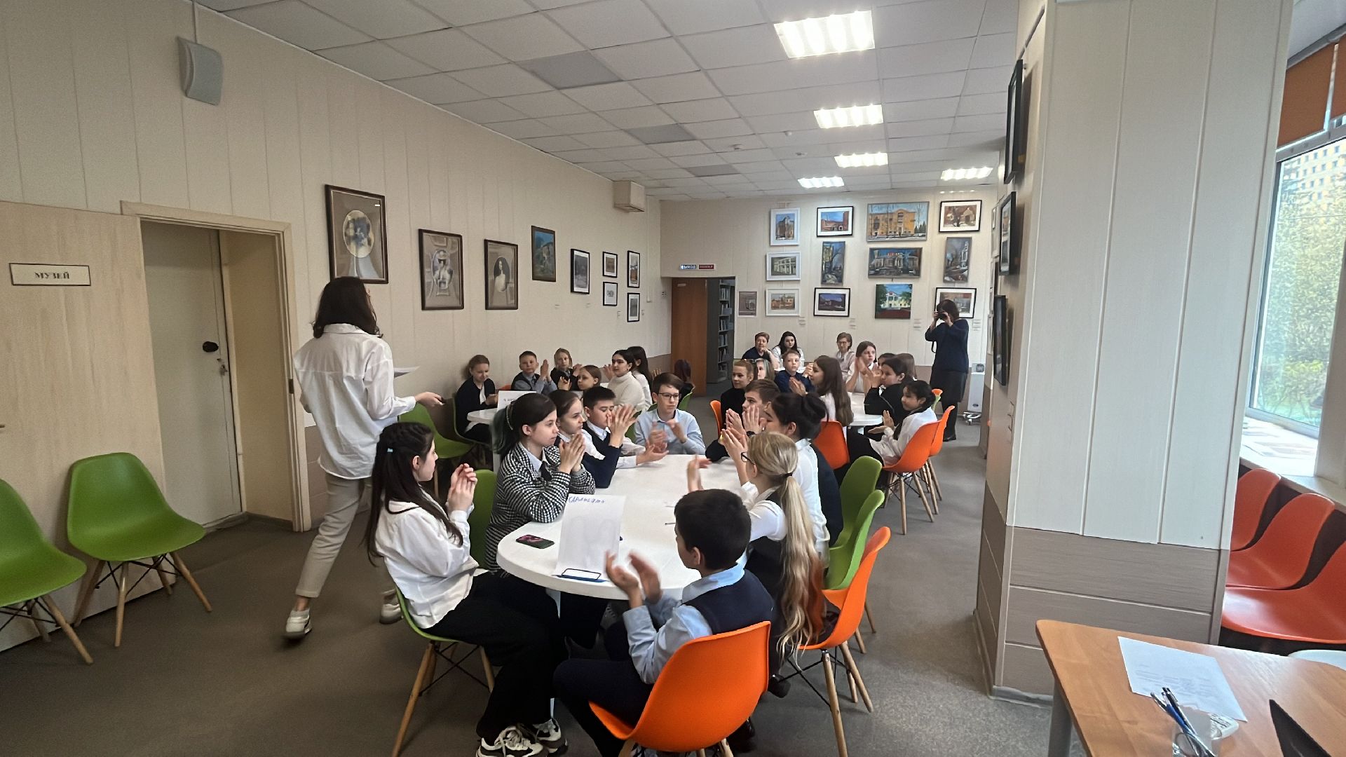 квиз, квиз для детей, литературный квиз, библио-холл, библиотека, школьники,