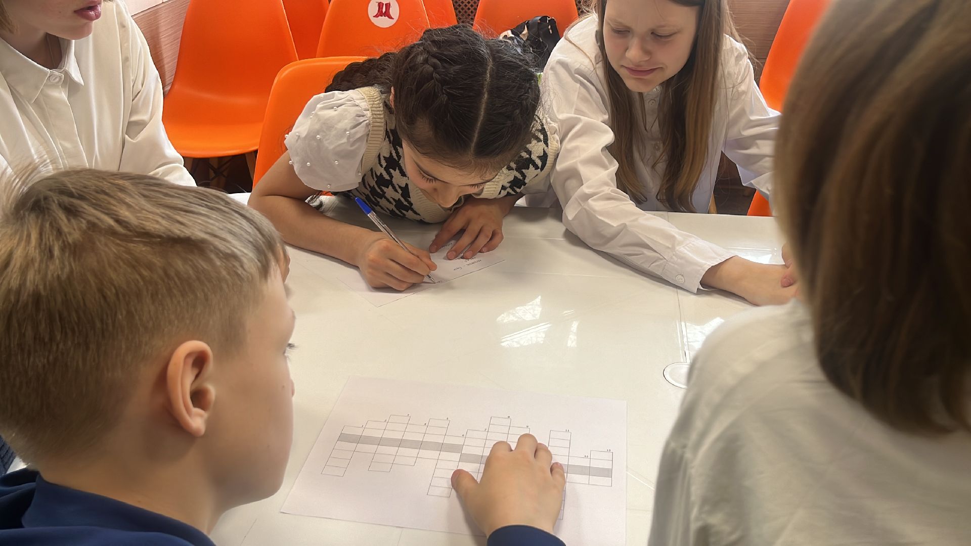 квиз, квиз для детей, литературный квиз, библио-холл, библиотека, школьники,