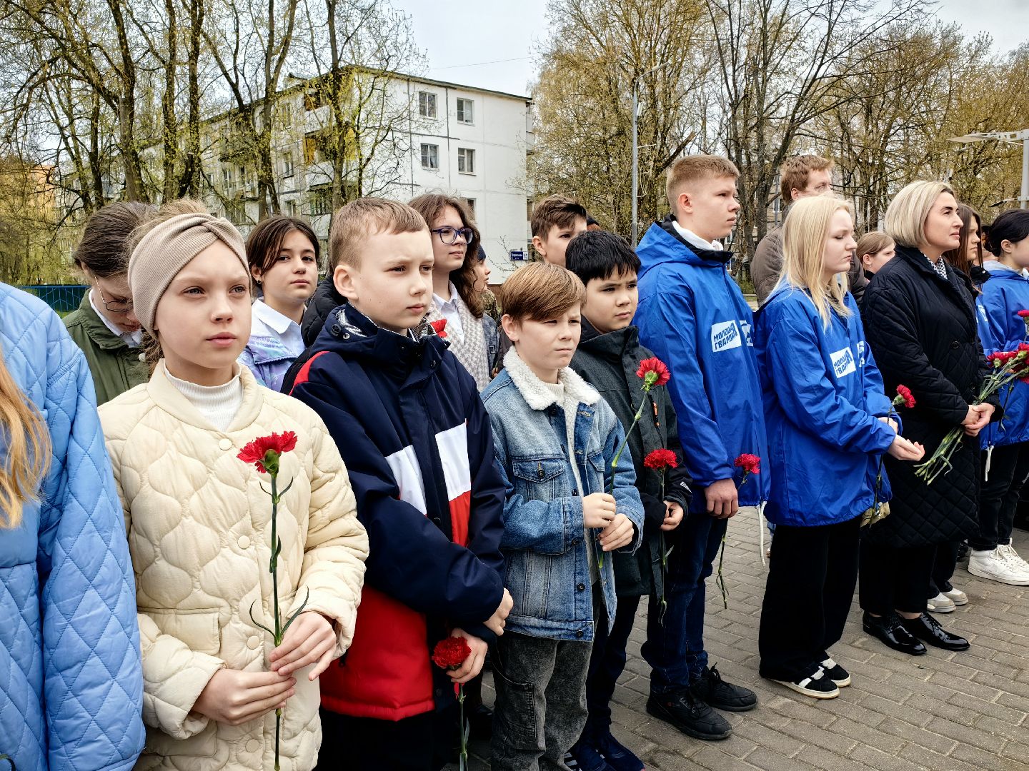 битва за москву, подвиг, возложение цветов, юнармия, монумент,