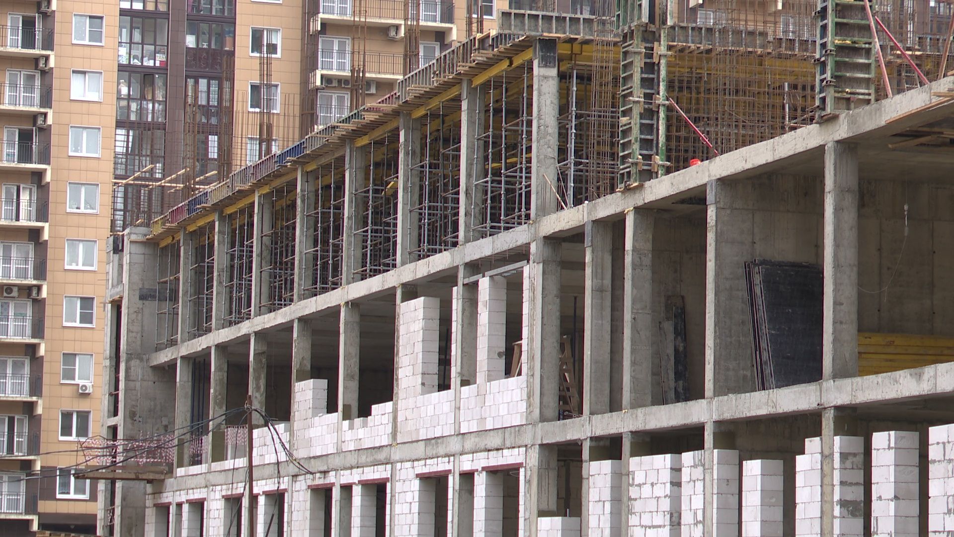 Реутов, строительство, новая школа, технологии, фундамент,кровля, остекление,