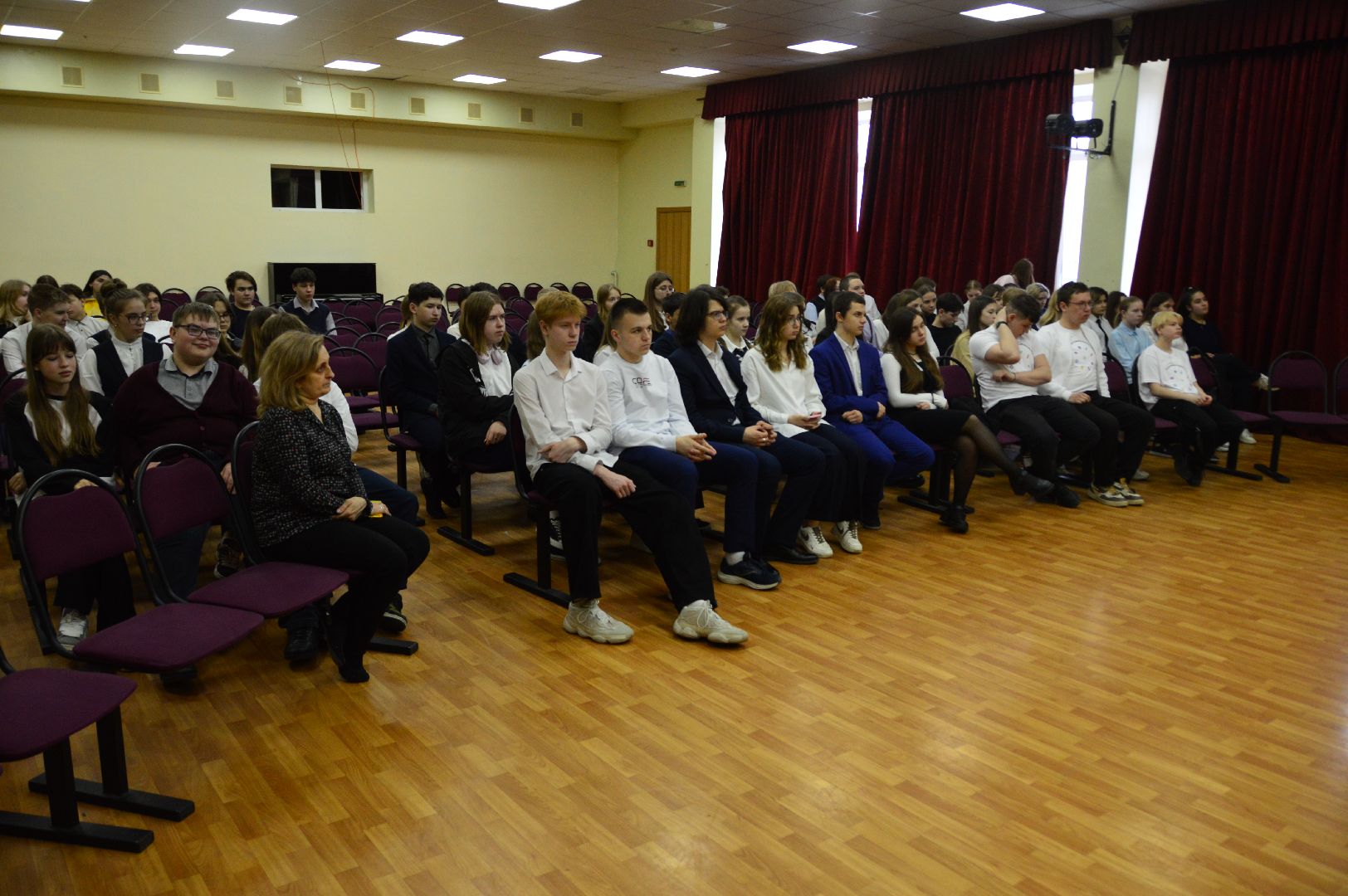 Профессионалитет ты в хорошей компании, рошаль, рошальский лицей, шэт,Всероссийский классный час,