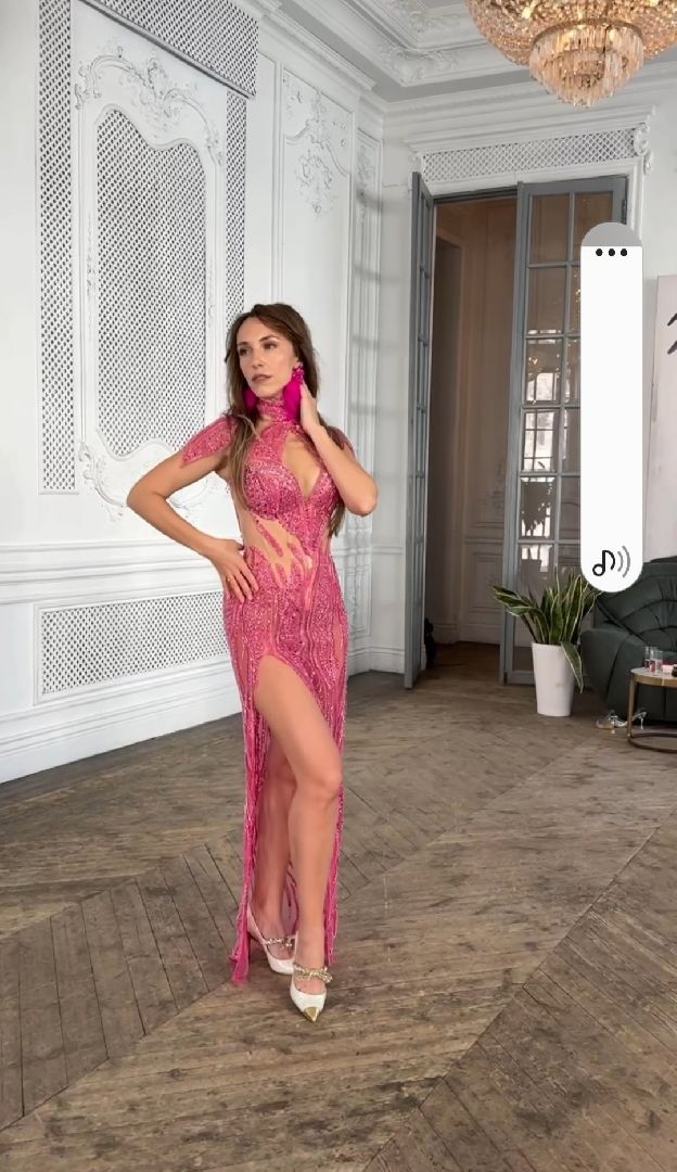 конкурс красоты, миссис России мира,Истра, городской округ Истра, Миссис Россия Мира 2024, Барвиха Luxury Village, Год семьи, Елизавета Домашенко, Президент России, Ирина Кирсанова, красота, королева красоты, здоровый образ жизни, спорт, дети, многодетная семья, латиноамериканские бальные танцы,Музей отечественной военной истории,