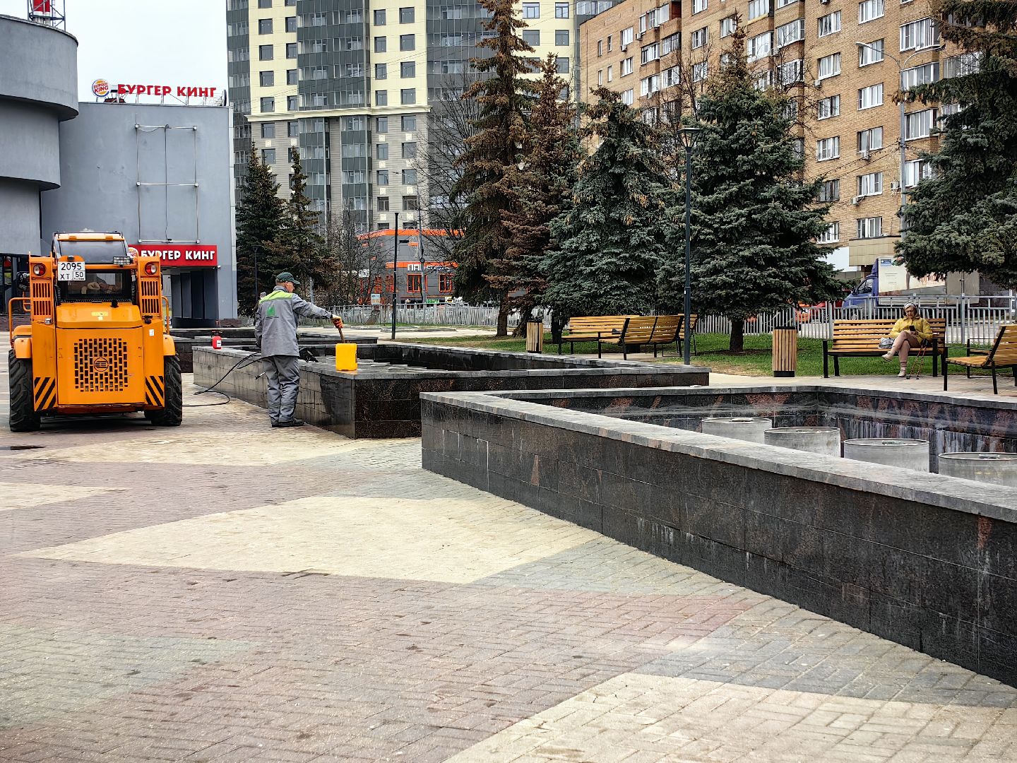 фонтаны, площадь, летний сезон, открытие сезона фонтанов,