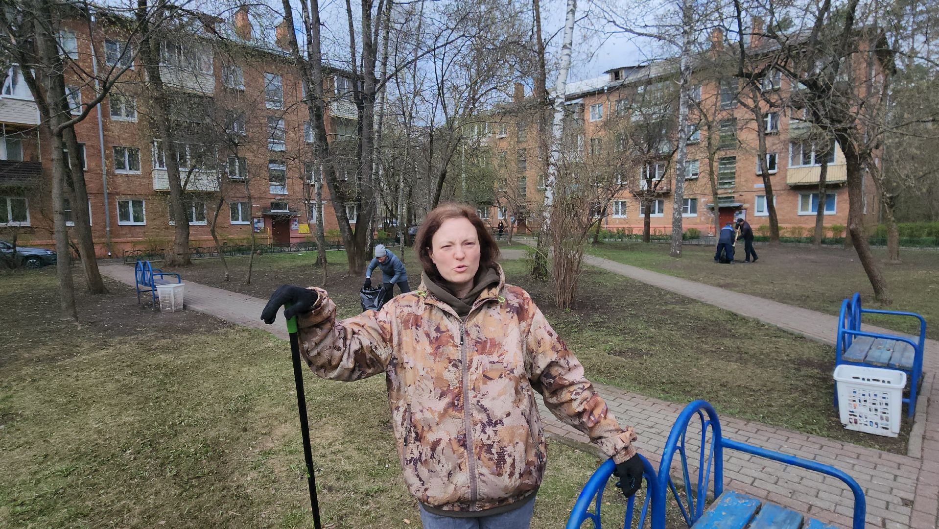 субботник, общеобластной субботник, борис аубакиров, улица Семашко, инвентарь, уборка, наукоград,