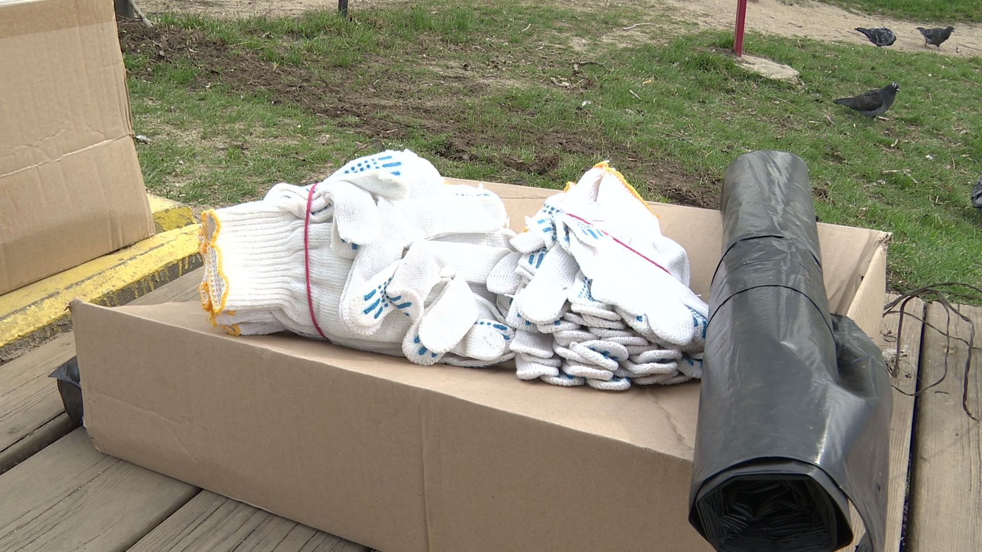 Реутов, субботник, чистый город, грабли, лопаты, листва, мусор,