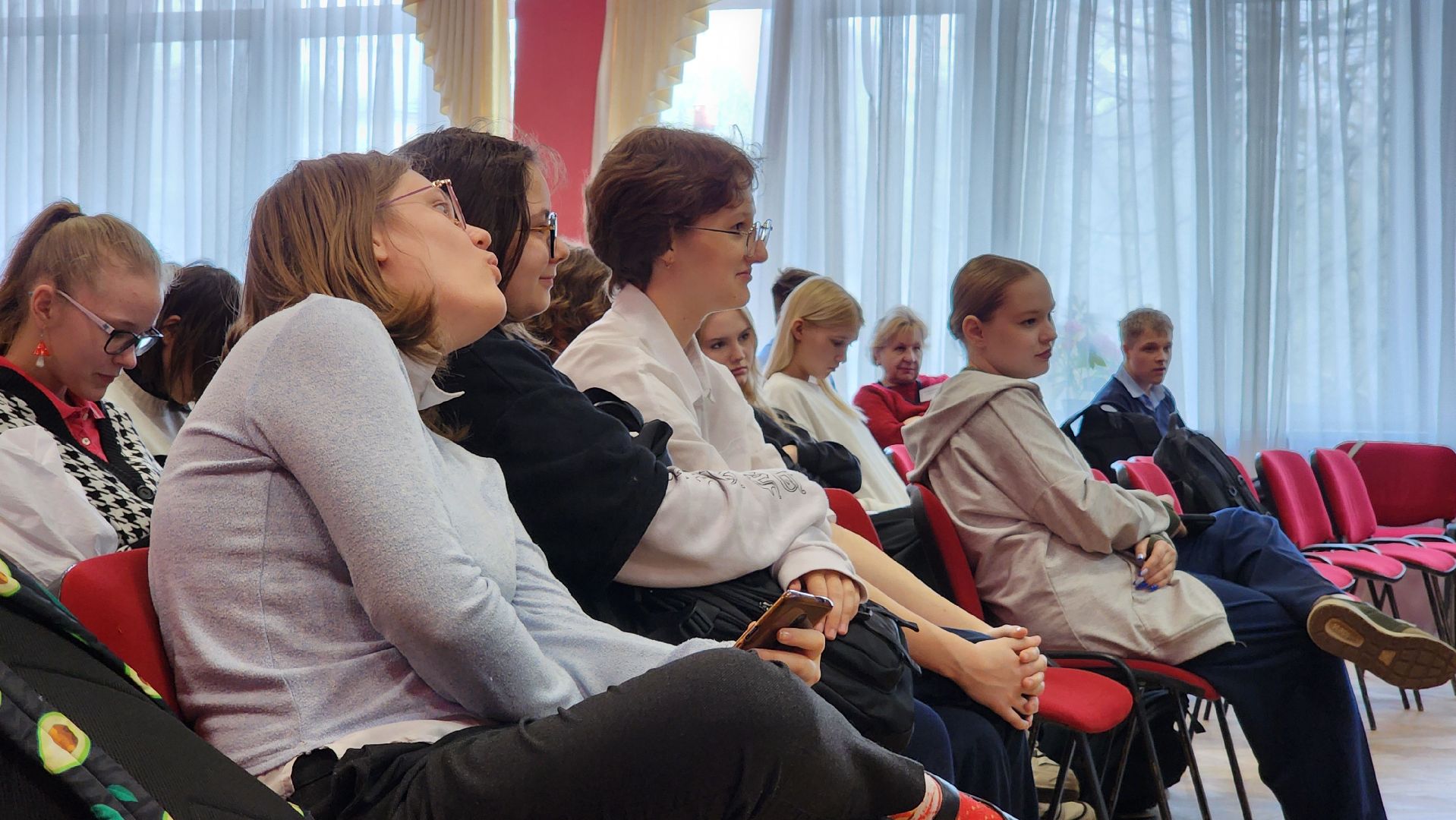 красногорск, гимназия 7, великая отечественная война, живая история, искатель,