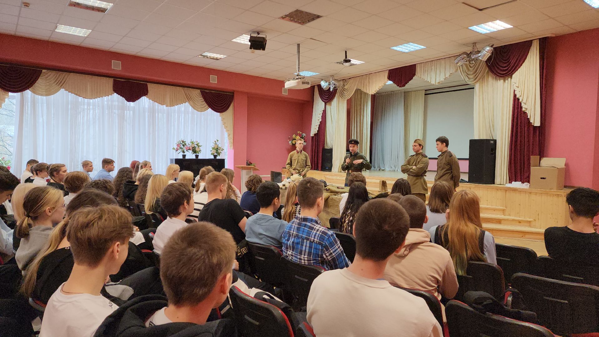 красногорск, гимназия 7, великая отечественная война, живая история, искатель,