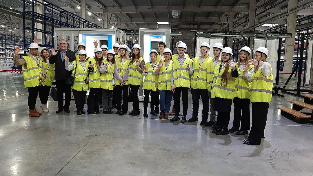 завод, лифты, студенты, импортозамещение,