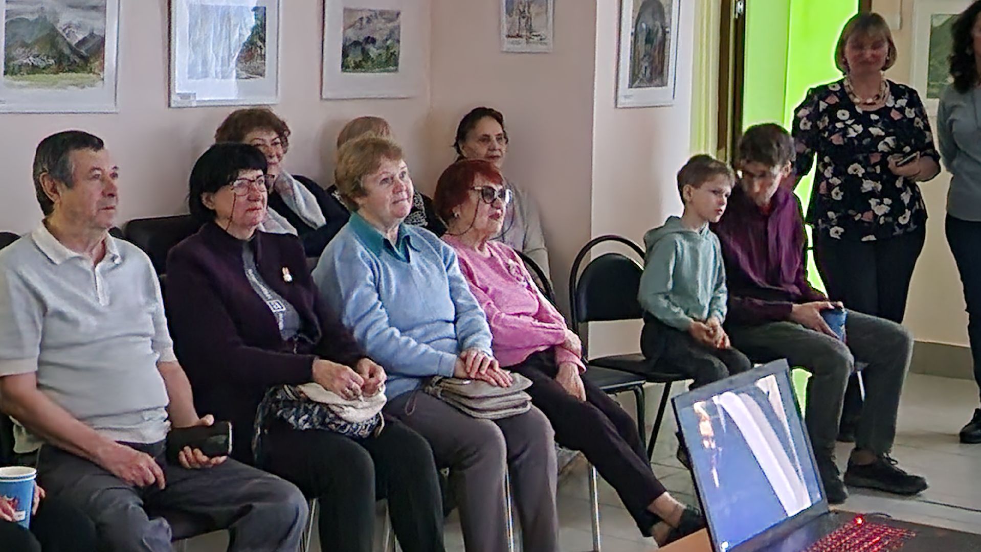 ретро, фильм, кыш и два портфеля, библиотека, протвино,