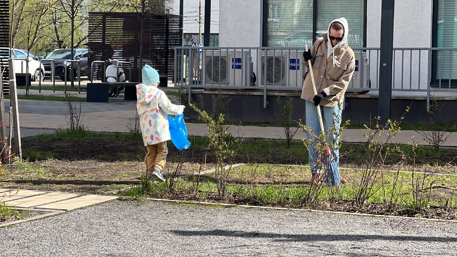химки, субботник, благоустройство, уборка дворов,