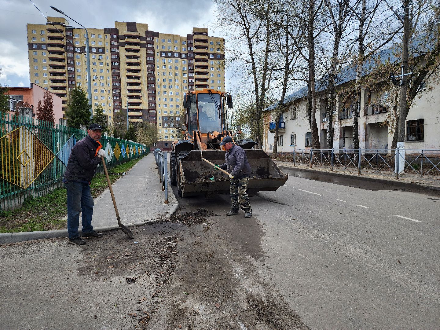 коммунальные службы, уборка общественных территорий, месячник благосутройства, старая купавна, Богородский городской округ,