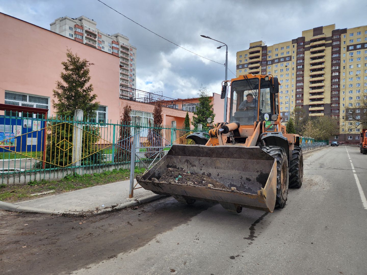 коммунальные службы, уборка общественных территорий, месячник благосутройства, старая купавна, Богородский городской округ,