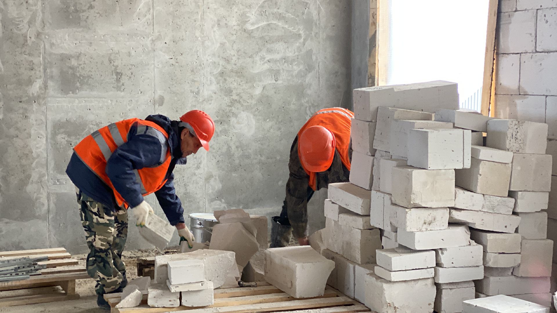 игорь брынцалов, станислав каторов, строительство поликлиники, деревня сопроново, социальный объект,