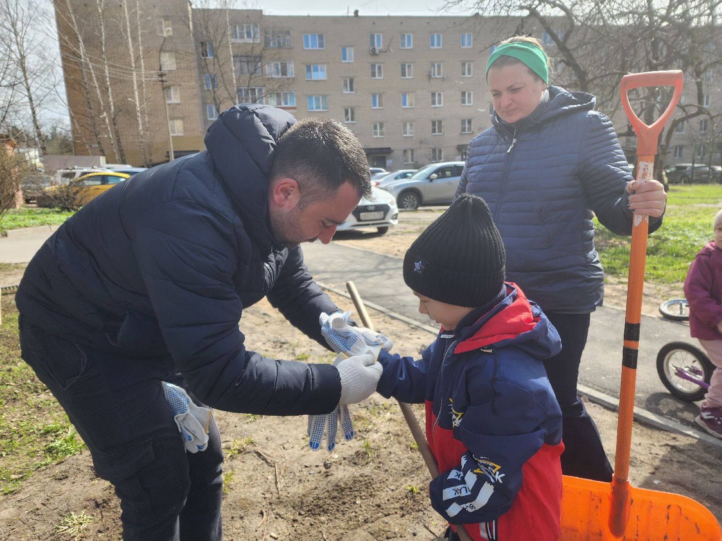 красноармейск, г.о. пушкинский, детская площадка, субботник,