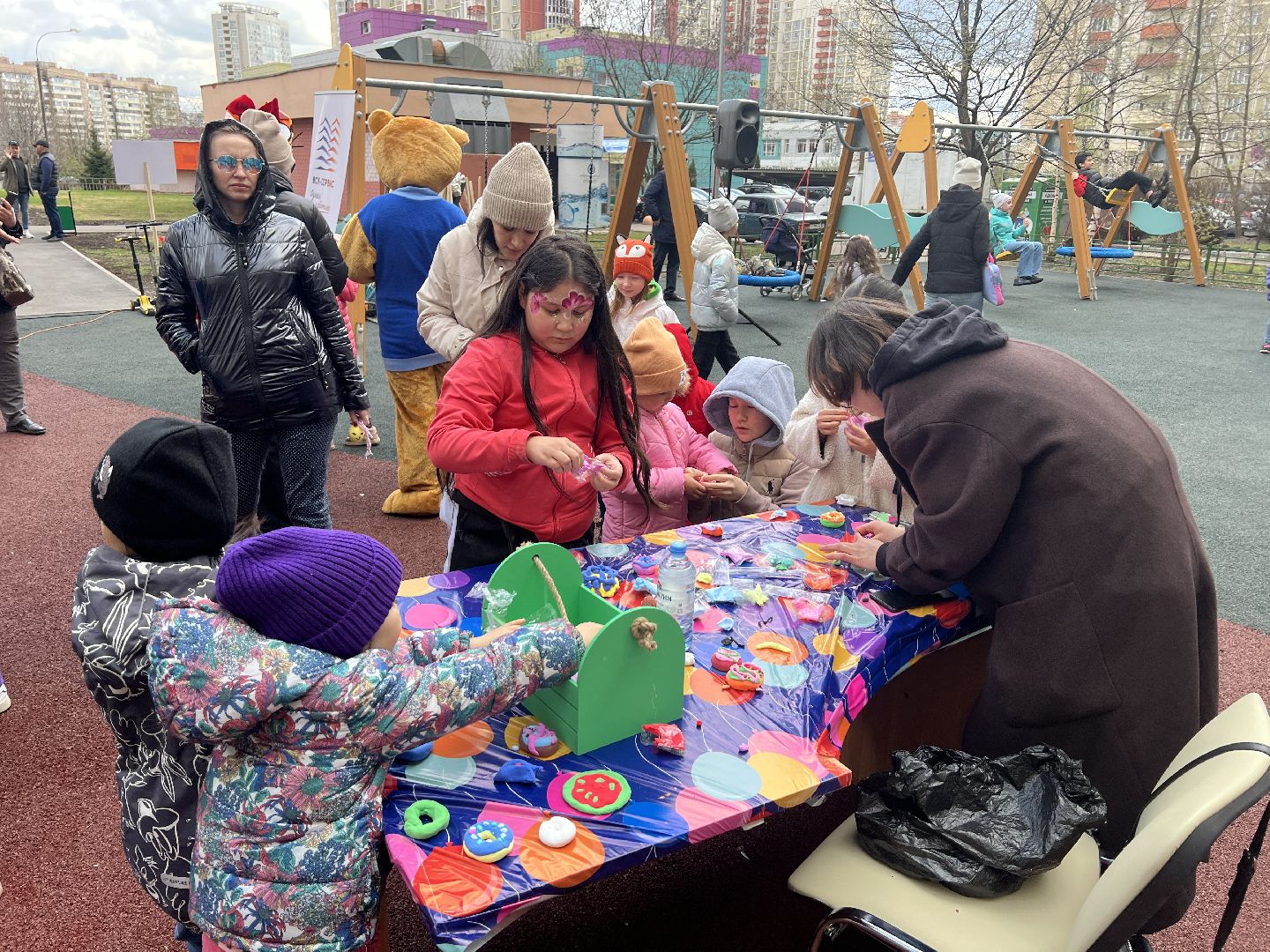 химки, субботник, уборка города, детский праздник,