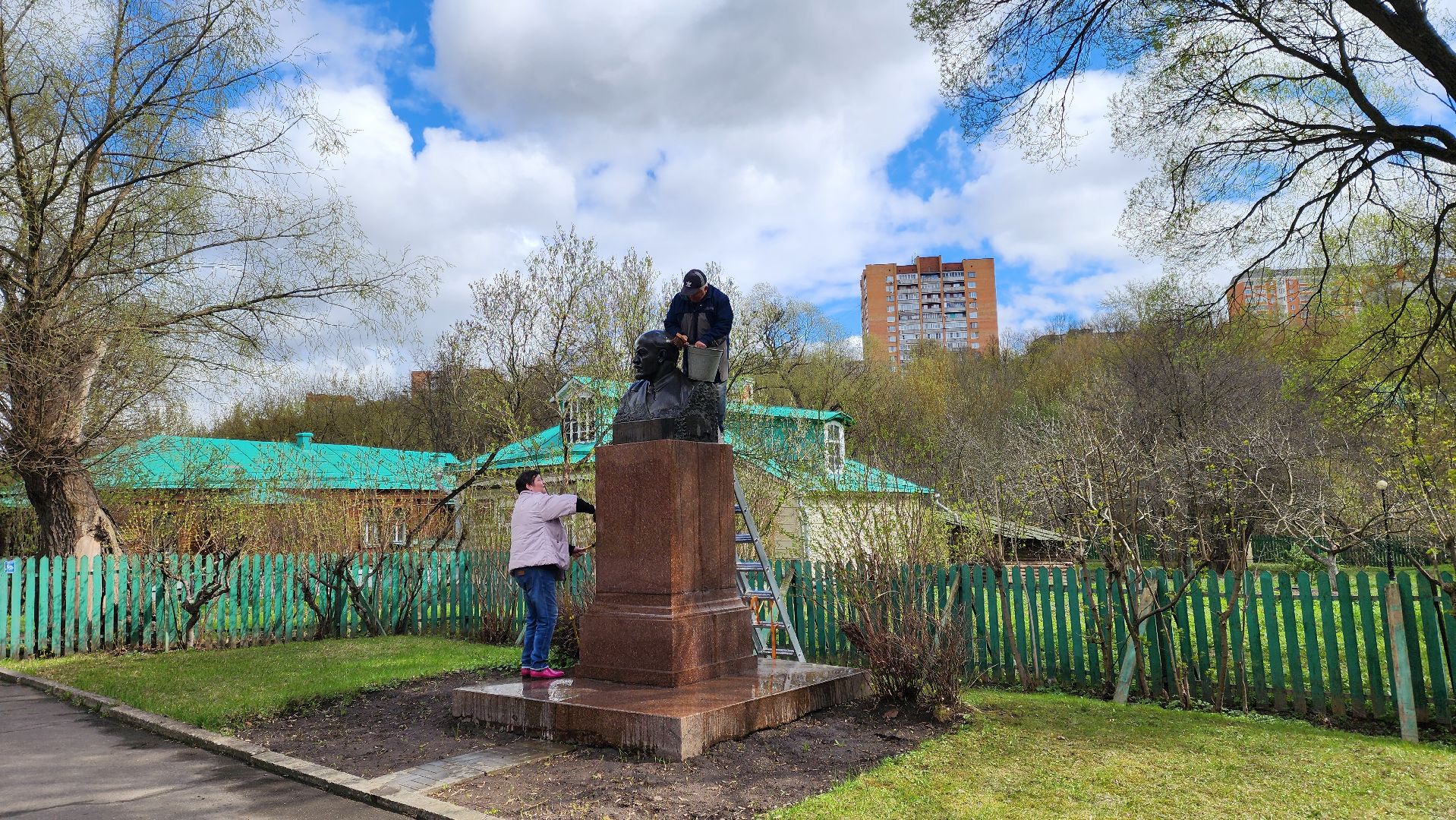 Подольск, Музей, Волонтеры, Благоустройство, Субботник,