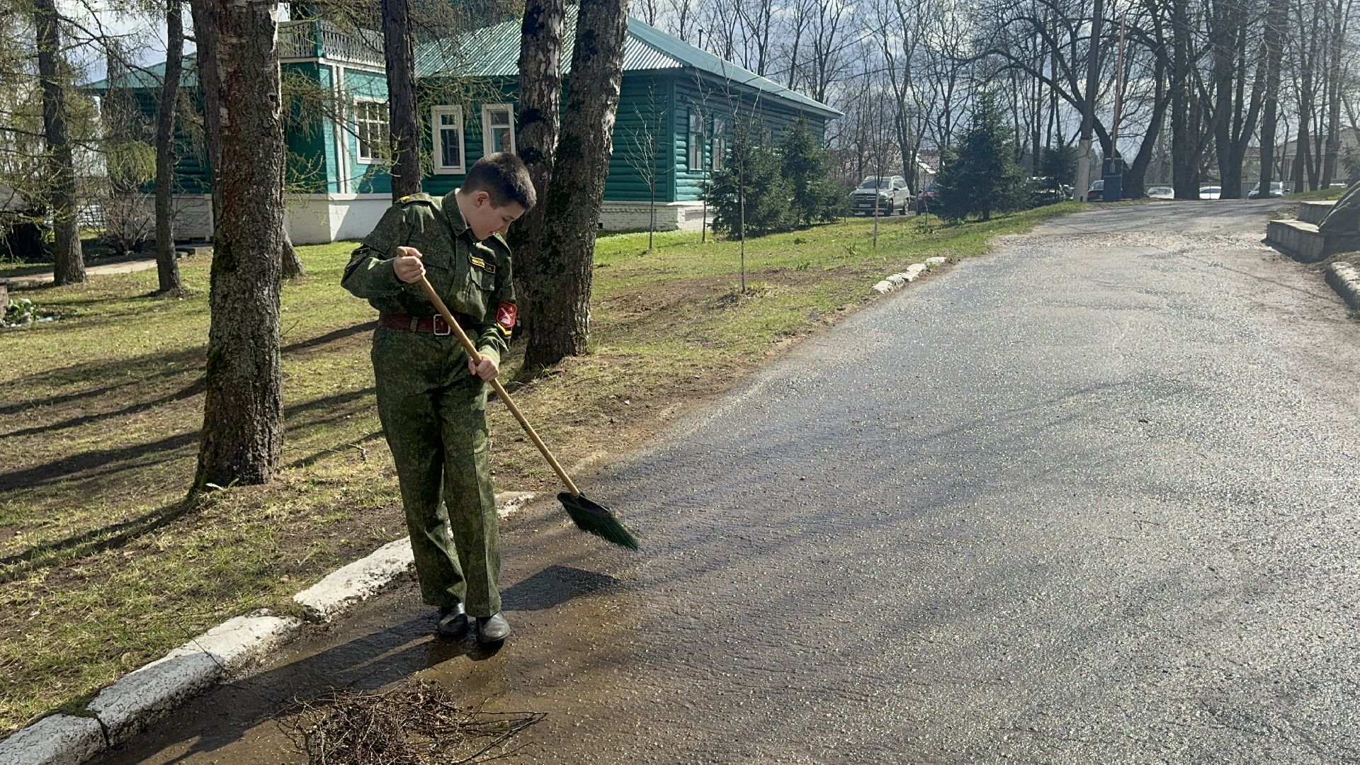Солнечногорск, Субботник, Радумльский кадетский корпус, Кадеты, месячник чистоты,