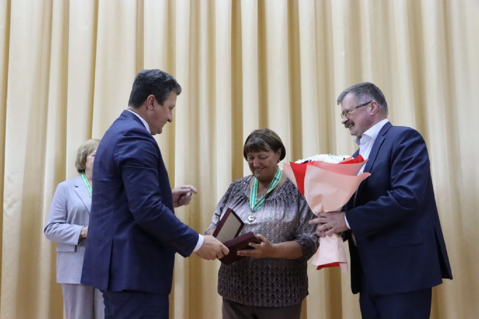 Праздник Труда, Серебряные Пруды, награды,