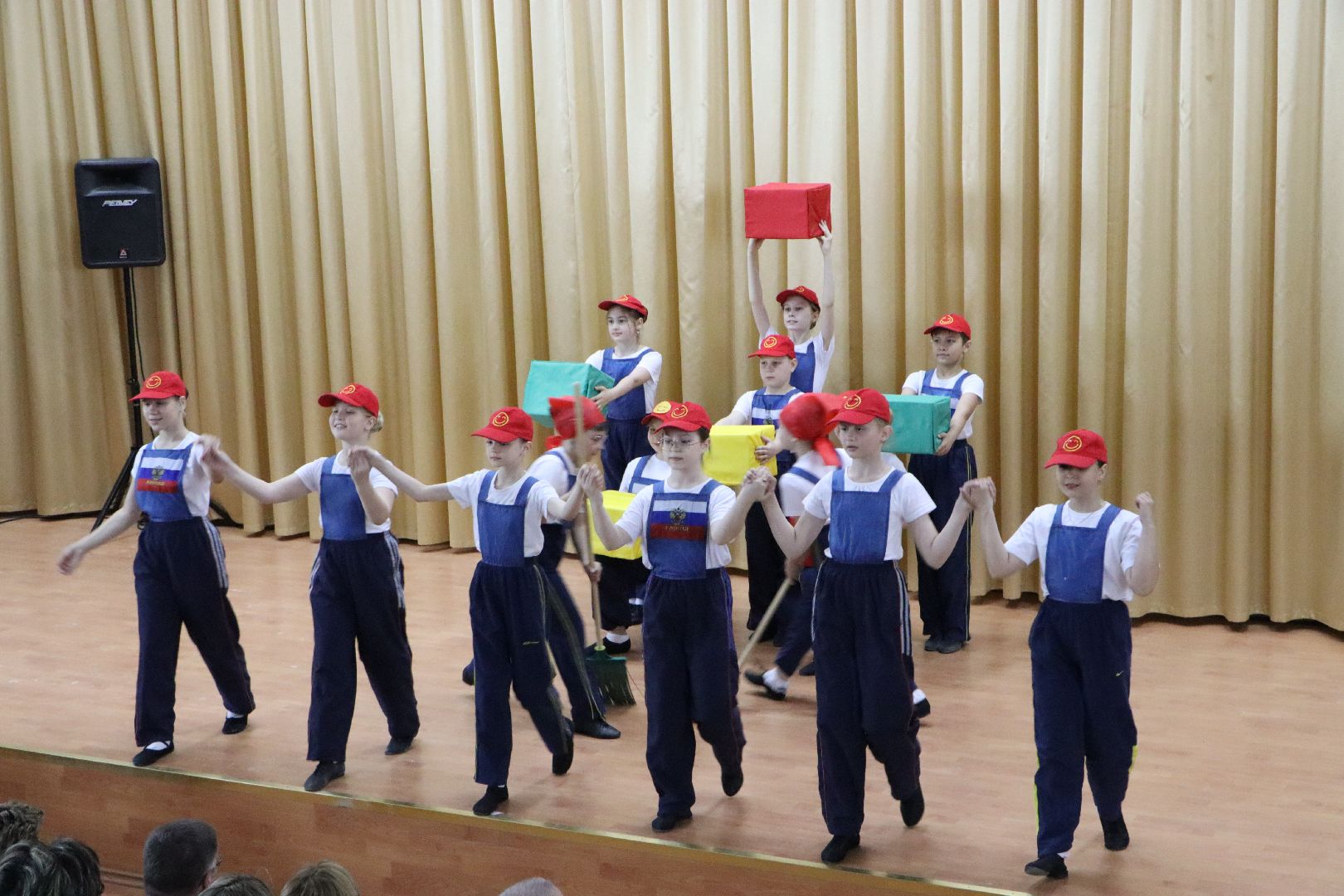 Праздник Труда, Серебряные Пруды, награды,