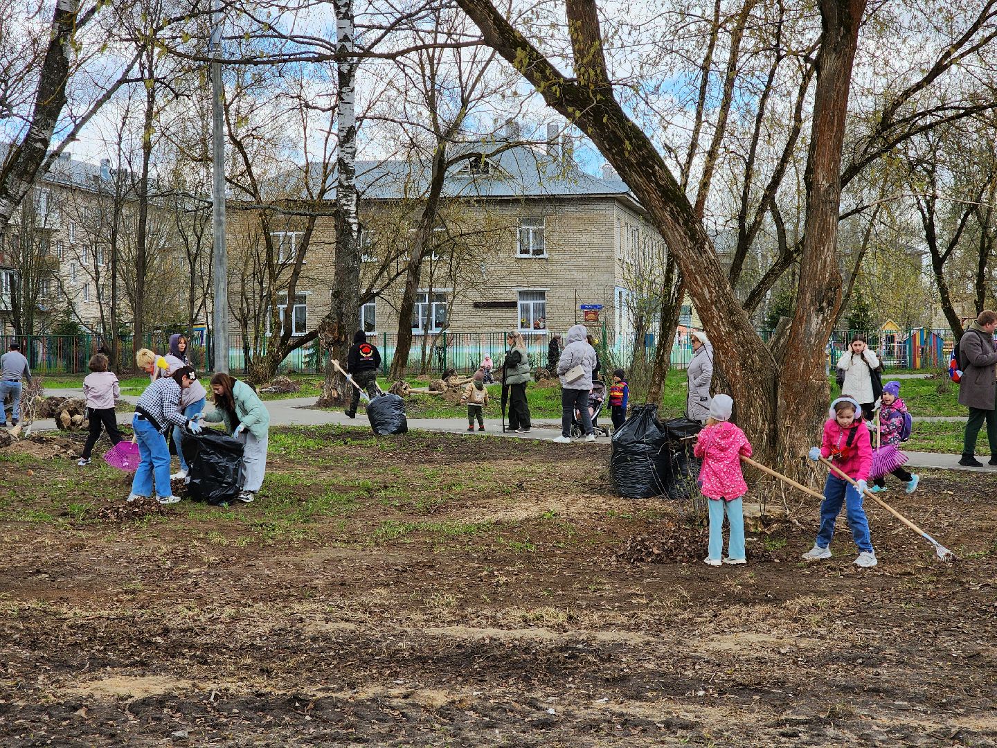 Ногинск, Полигон, Жители, Субботник, Удобка, Липовая аллея,