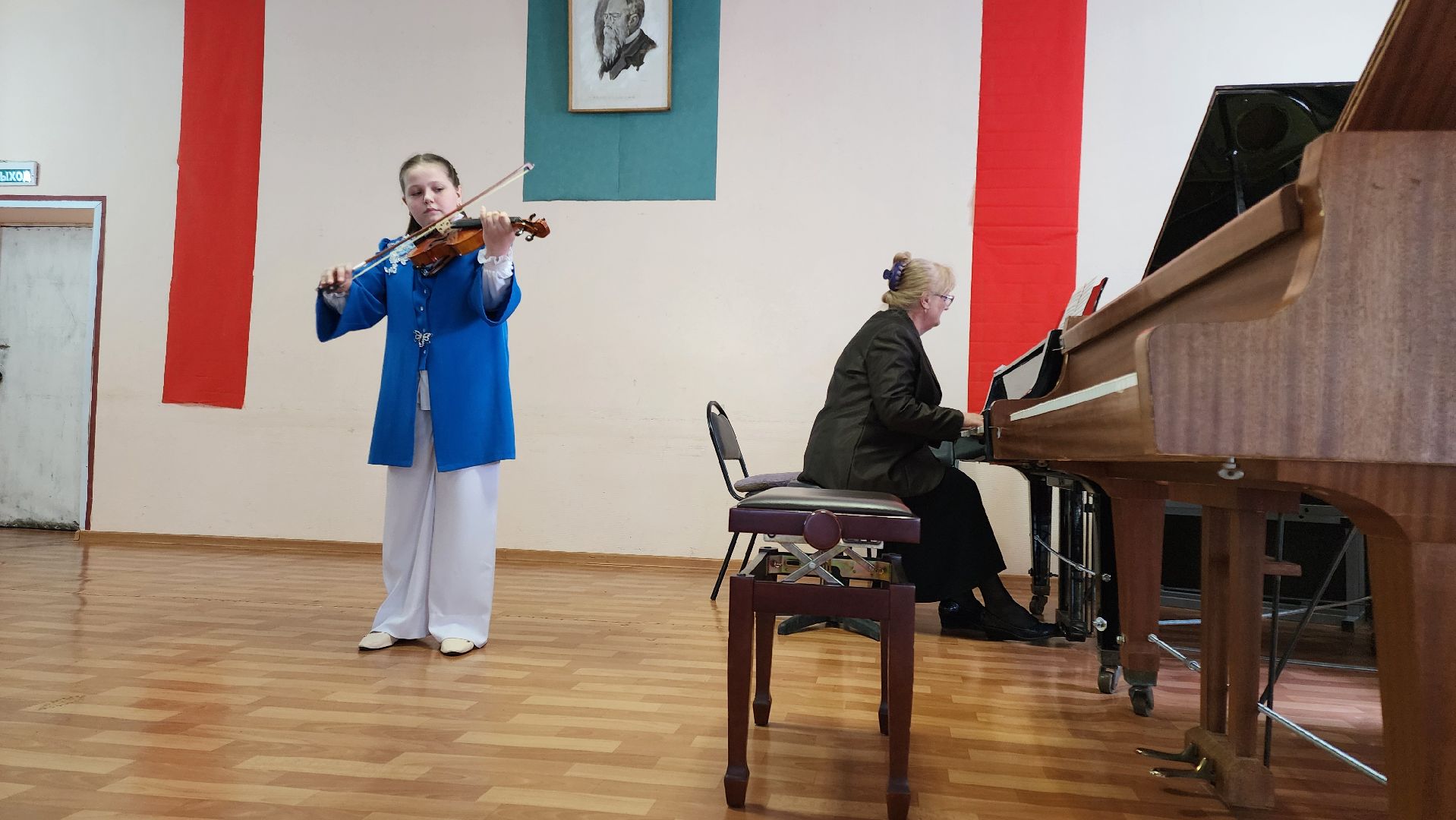 кашира, дши, отчетный концерт, сибемольки, хор, капельки, рябиновая гроздь, баян, домра,