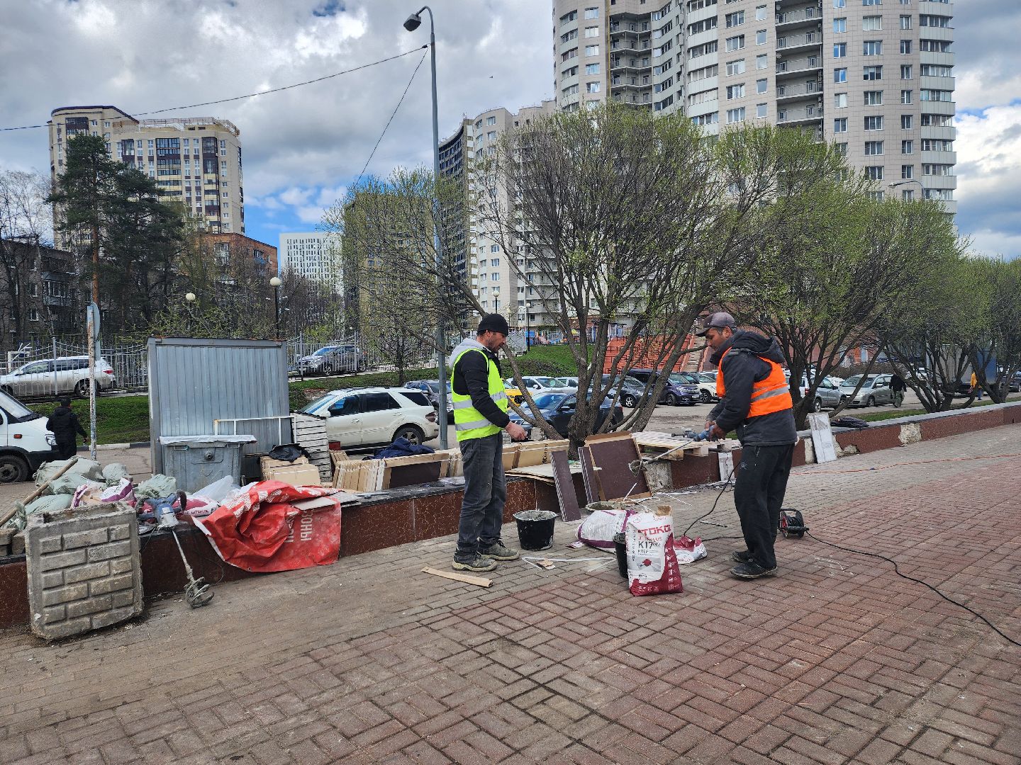 пушкино, ремонт, мемориал, плитка, восстановительные работы,