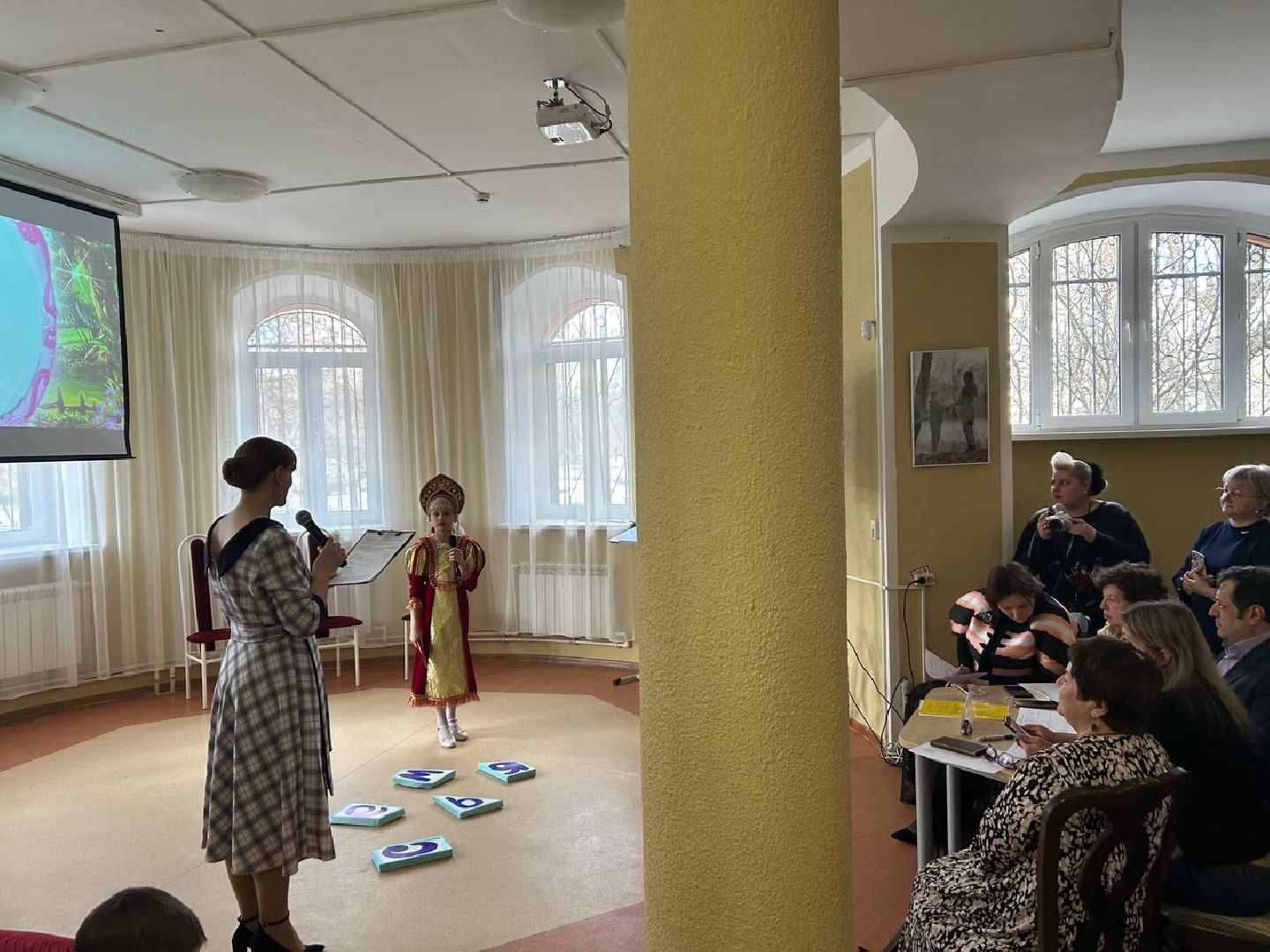 читающая семья, библиотека Ахматовой, Домодедово,