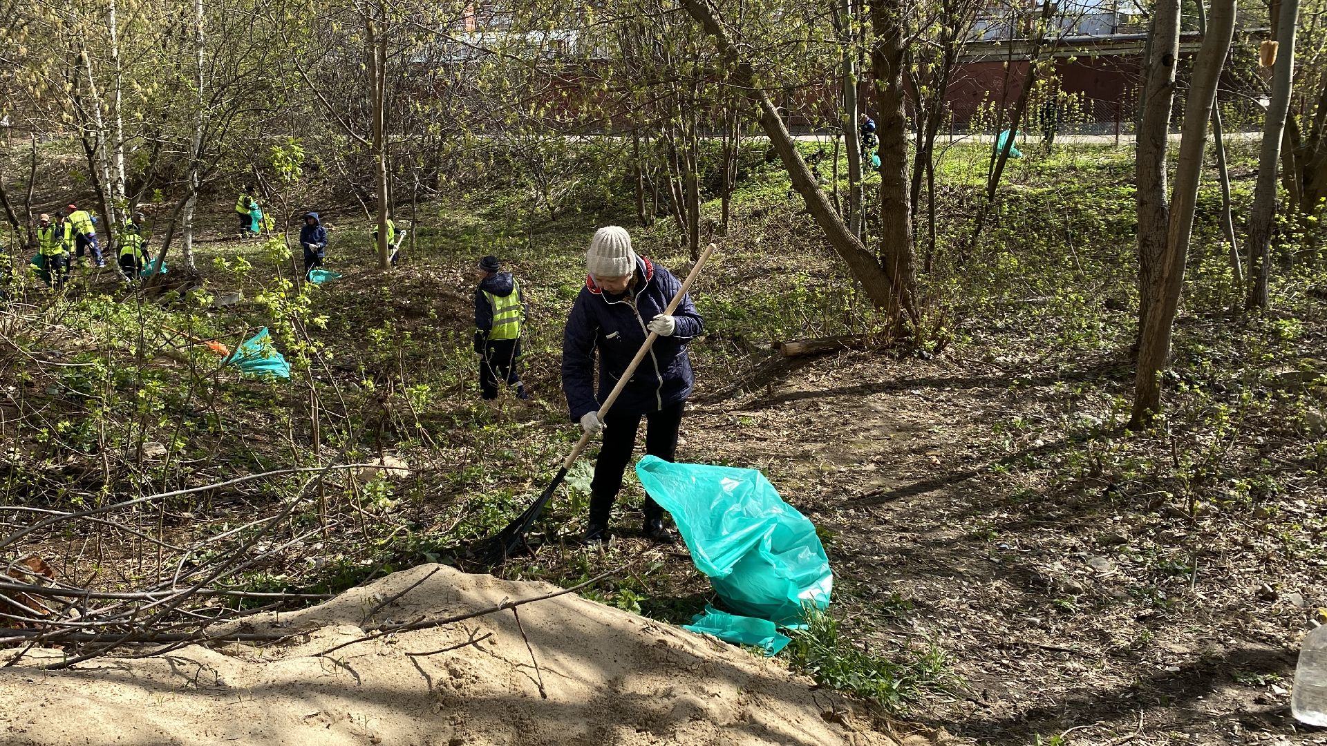 субботник, сквер, уборка города, уборка мусора, ленинский городской округ,