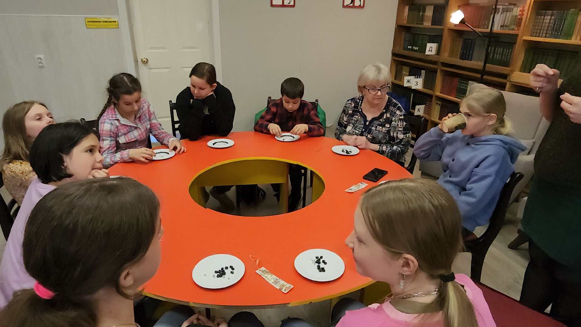 библионочь, браслет, лобня,