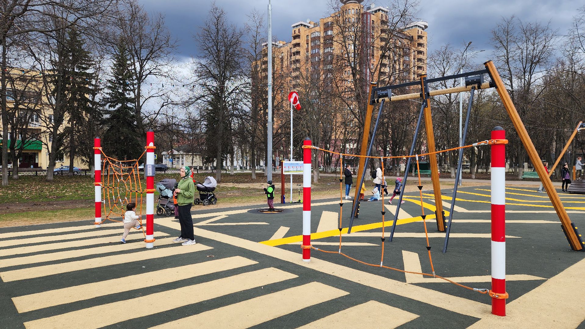 парк культуры и отдыха, сквер 28 квартал, администрация городского округа, системные мероприятия, МАУ, Ксения Лилеева, Жиль и городская среда, Формирование комфортной городской среды,