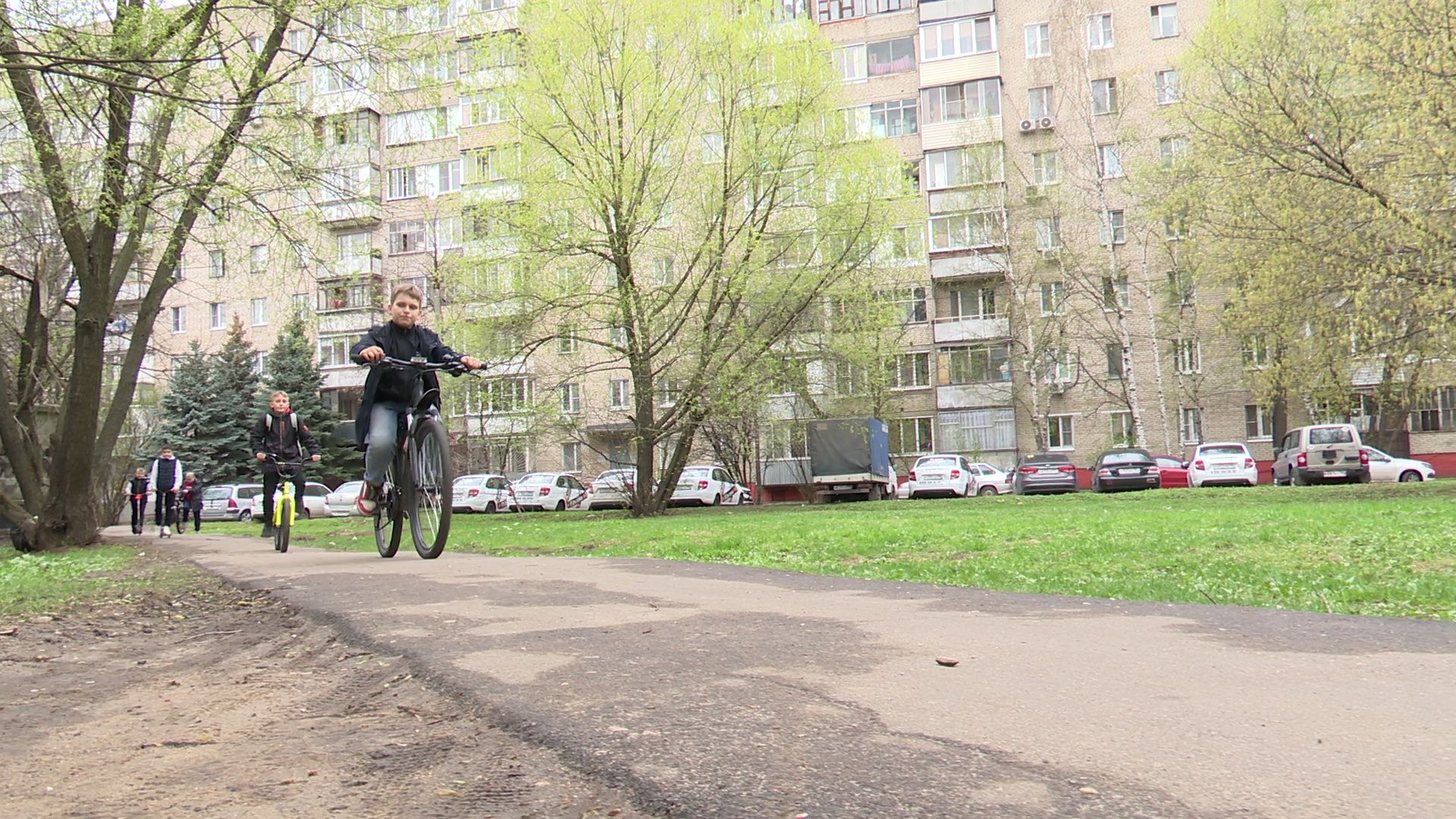 Реутов, благоустройство, народная тропа, дорожки, асфальт, бордюры,