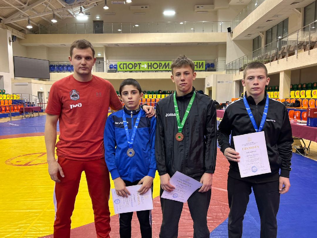 Борьба, спортсмены, Люберцы