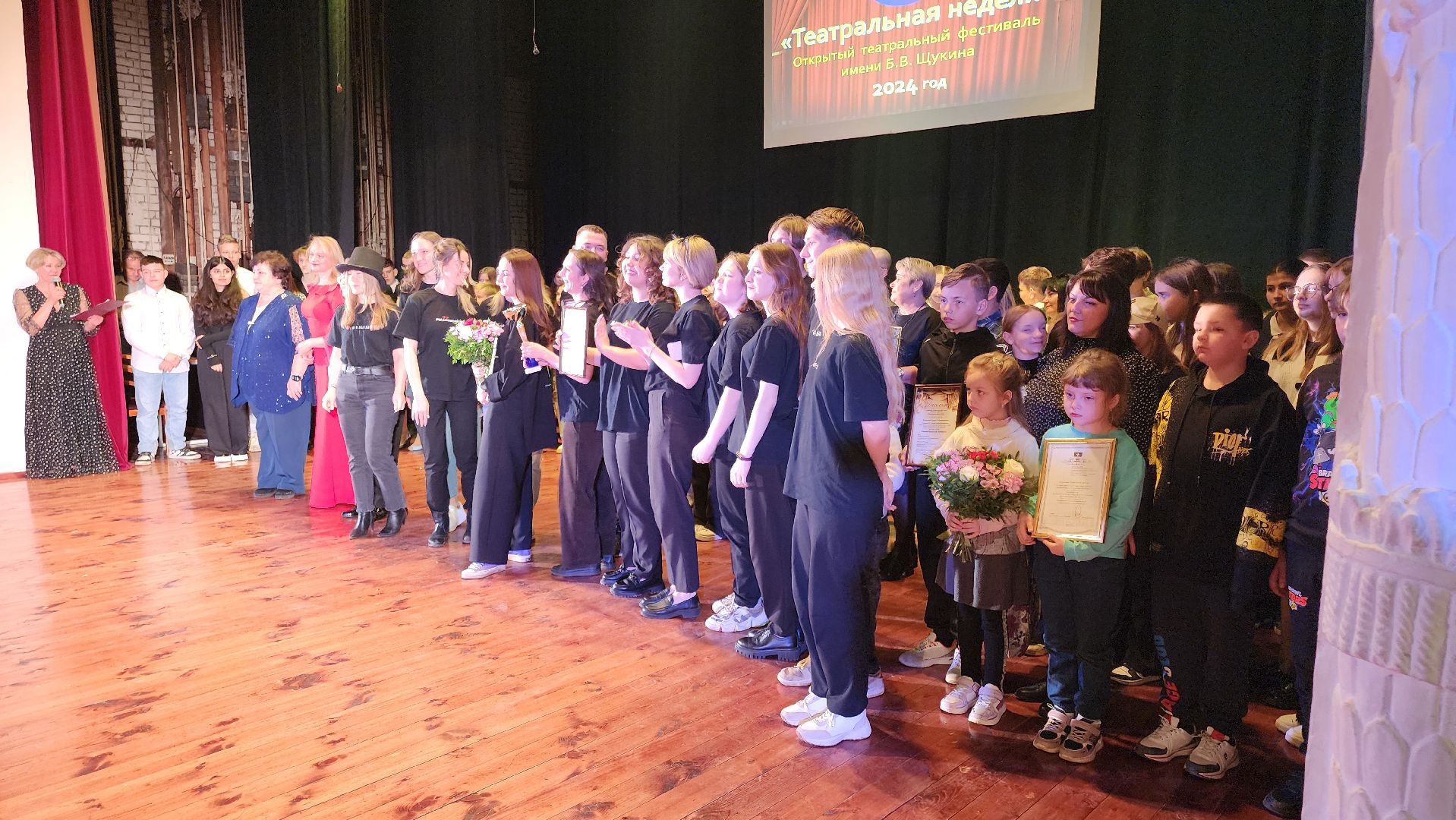 кашира, театральный фестиваль, подведение итогов, борис щукин, спектакль, кукольный спекаткль, конкурс чтецов, гран-при,