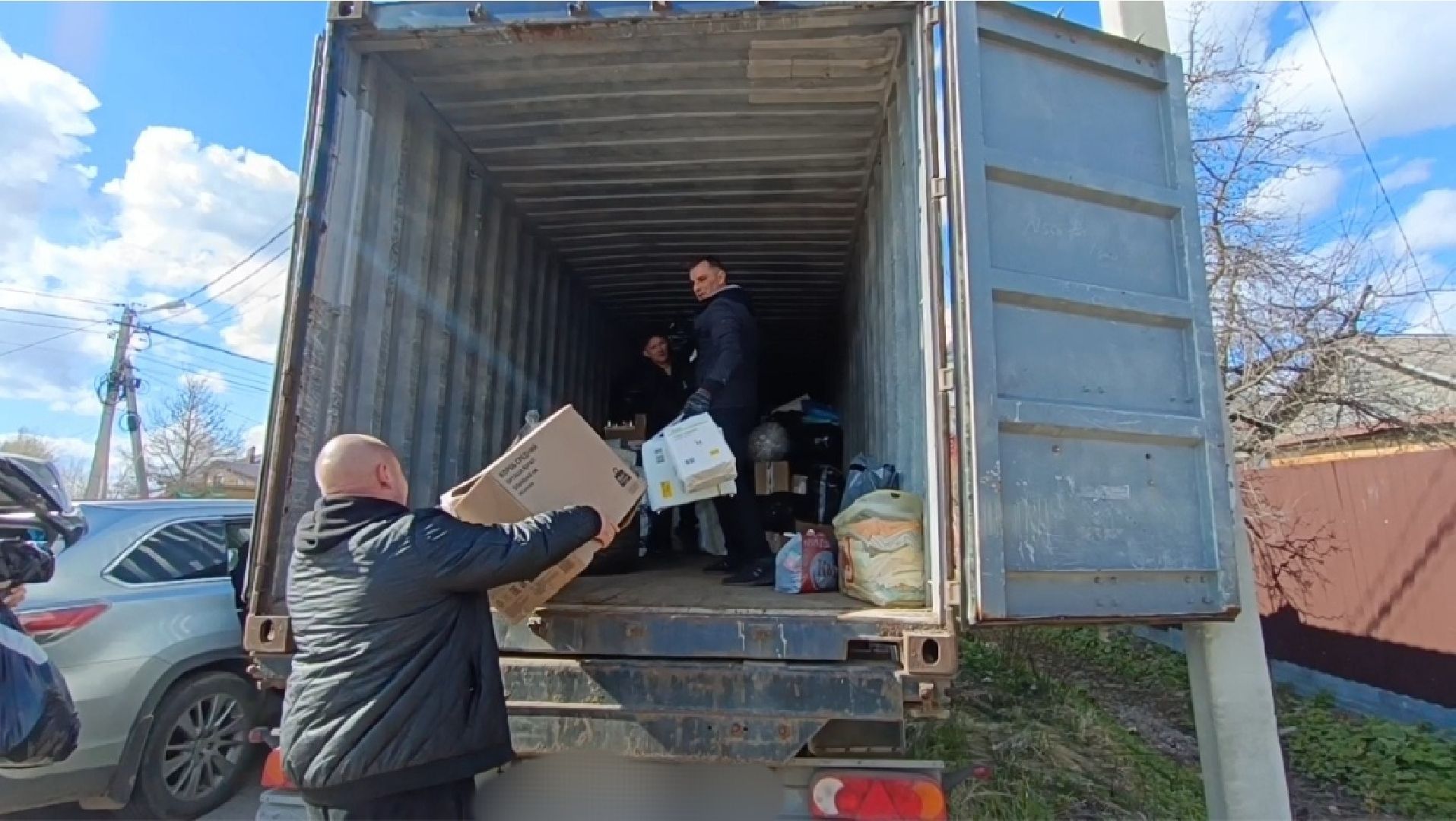 гуманитарная помощь, сво, лобня, машина,