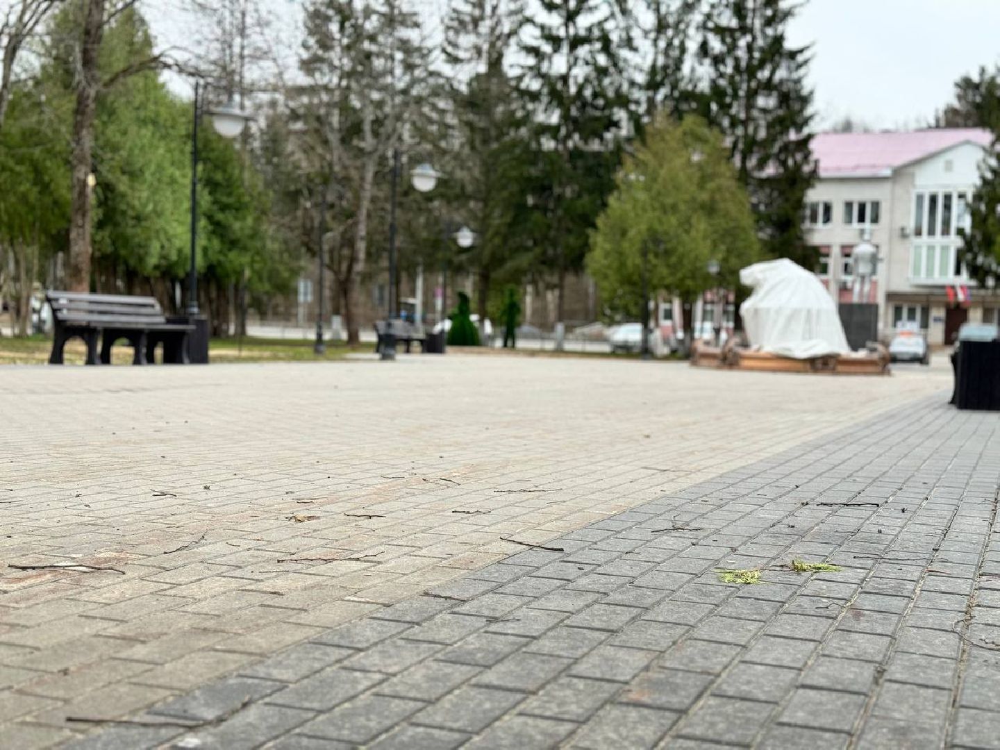 месячник благоустройства, сквер, чистота, уборка,