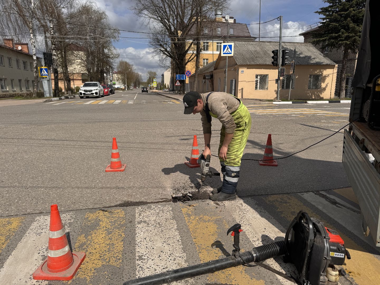 шаховская, ямочный ремонт, ямы, комунальная техника,