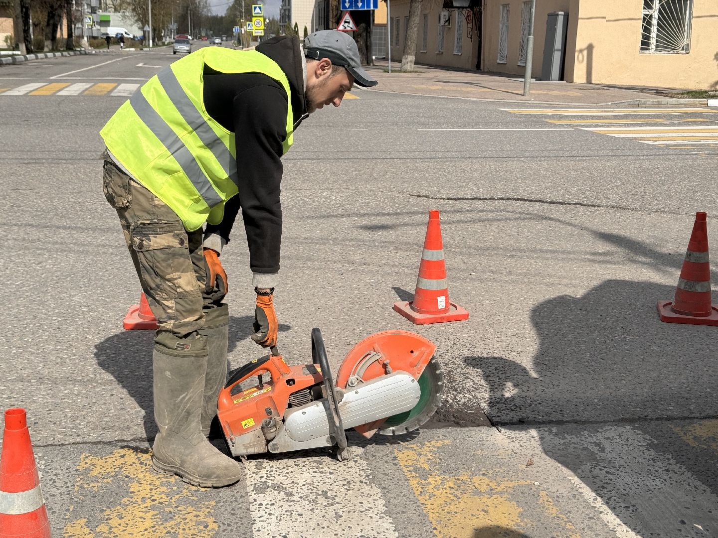 шаховская, ямочный ремонт, ямы, комунальная техника,