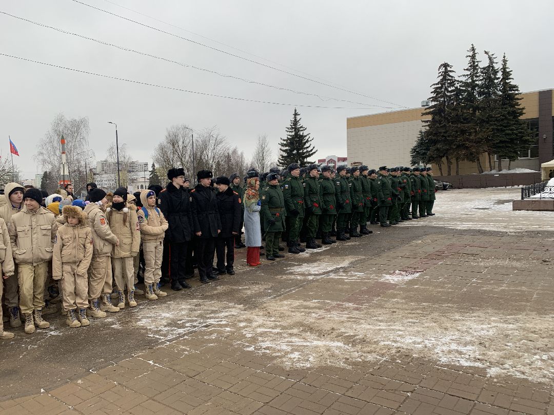 Краснознаменск, общество