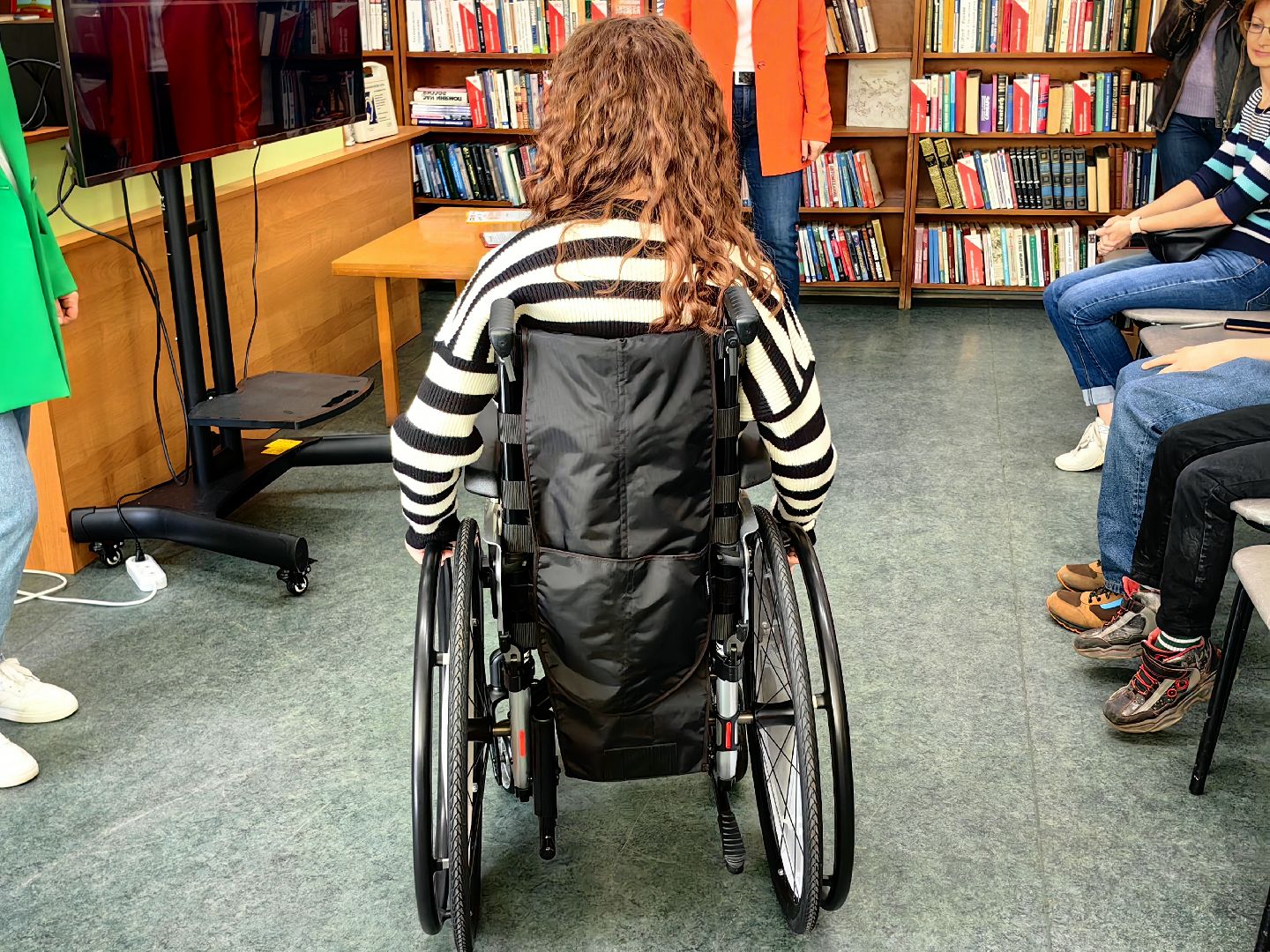 среда роста, экология, отходы, География Добра, подопечные, инвалидная коляска,