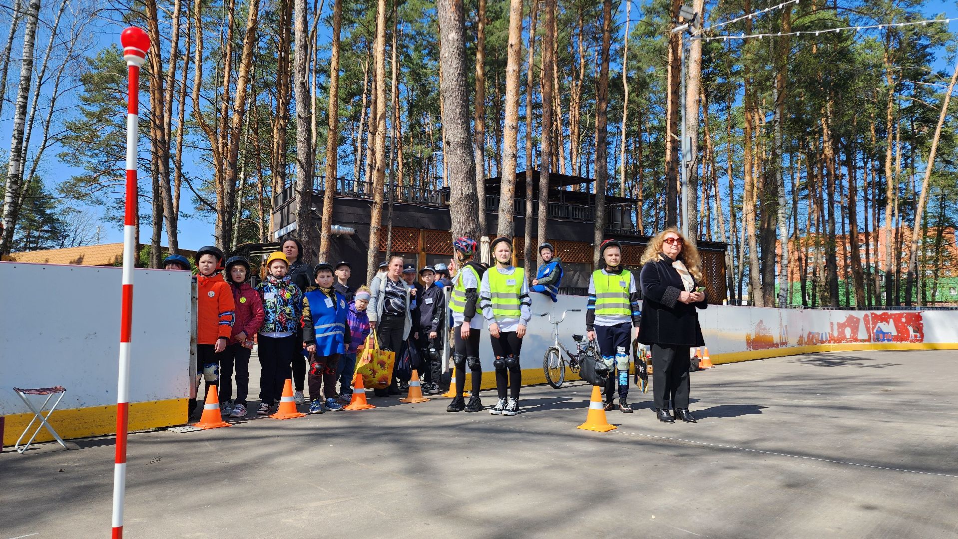 ЮИД Радар, Домодедово, Подмосковье, ОГИБДД, Безопасное колесо, Муниципальный слет, Юные инспекторы, Парк Елочки, Управление образования, Госавтоинспекция,