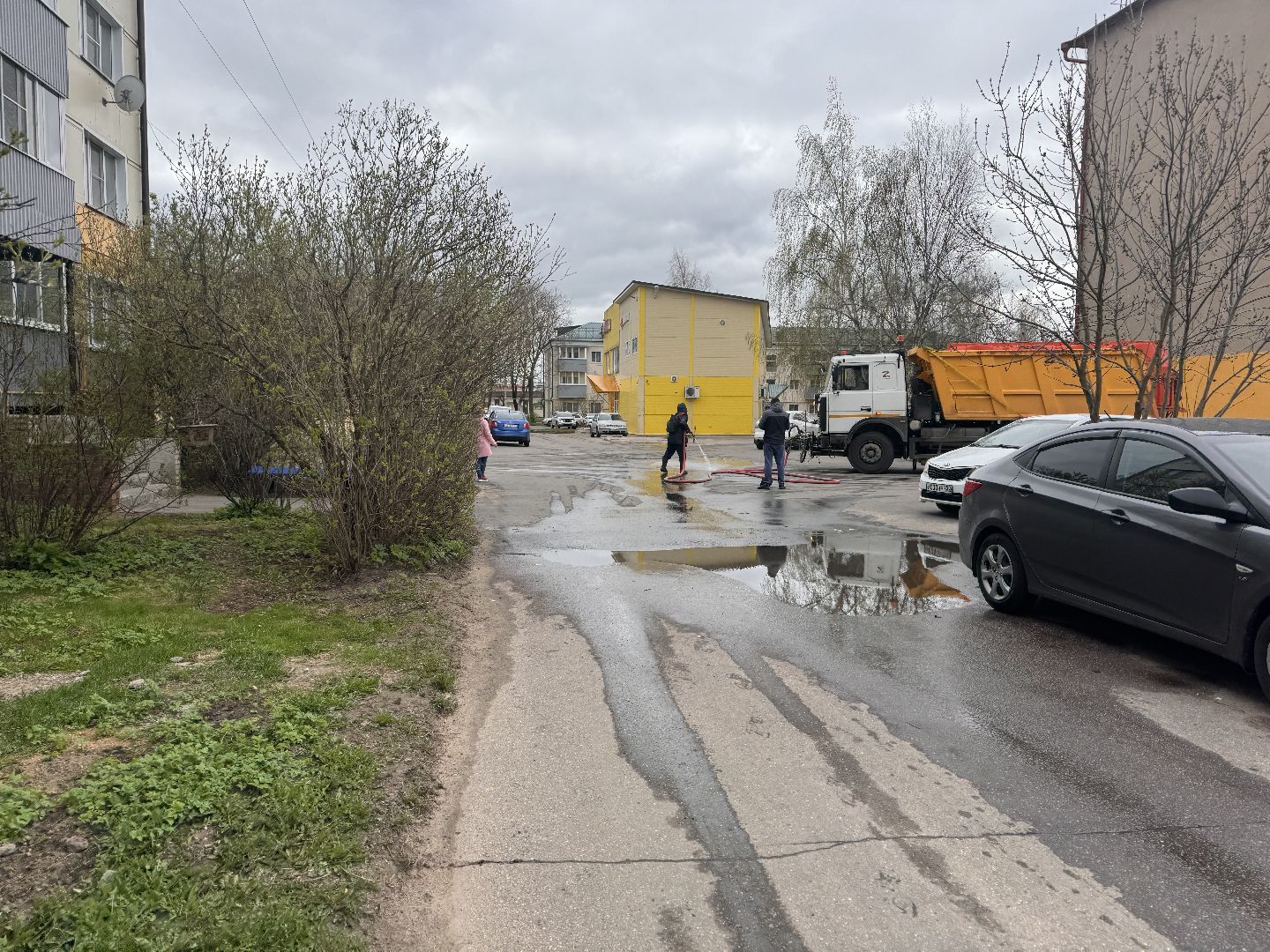 шаховская, коммунальная техника, уборка дворов,