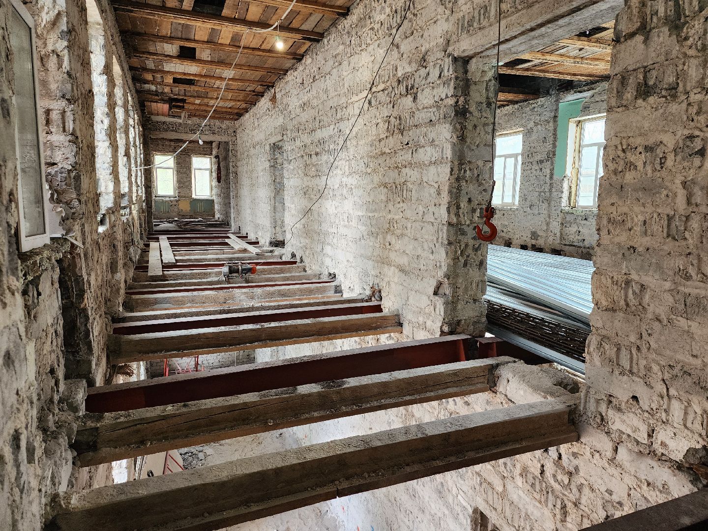 Дубна, Школа 1, Капремонт, Строительство, Монтаж перекрытий,