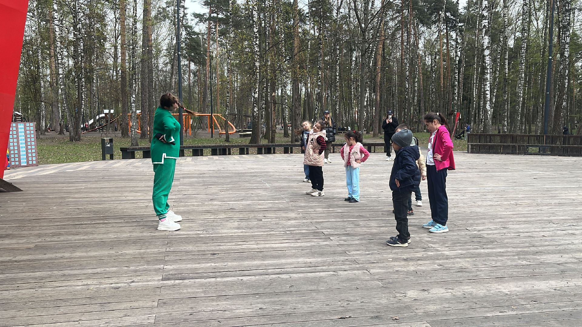 танцы, танцевальная разминка, дети, парк пехорка,