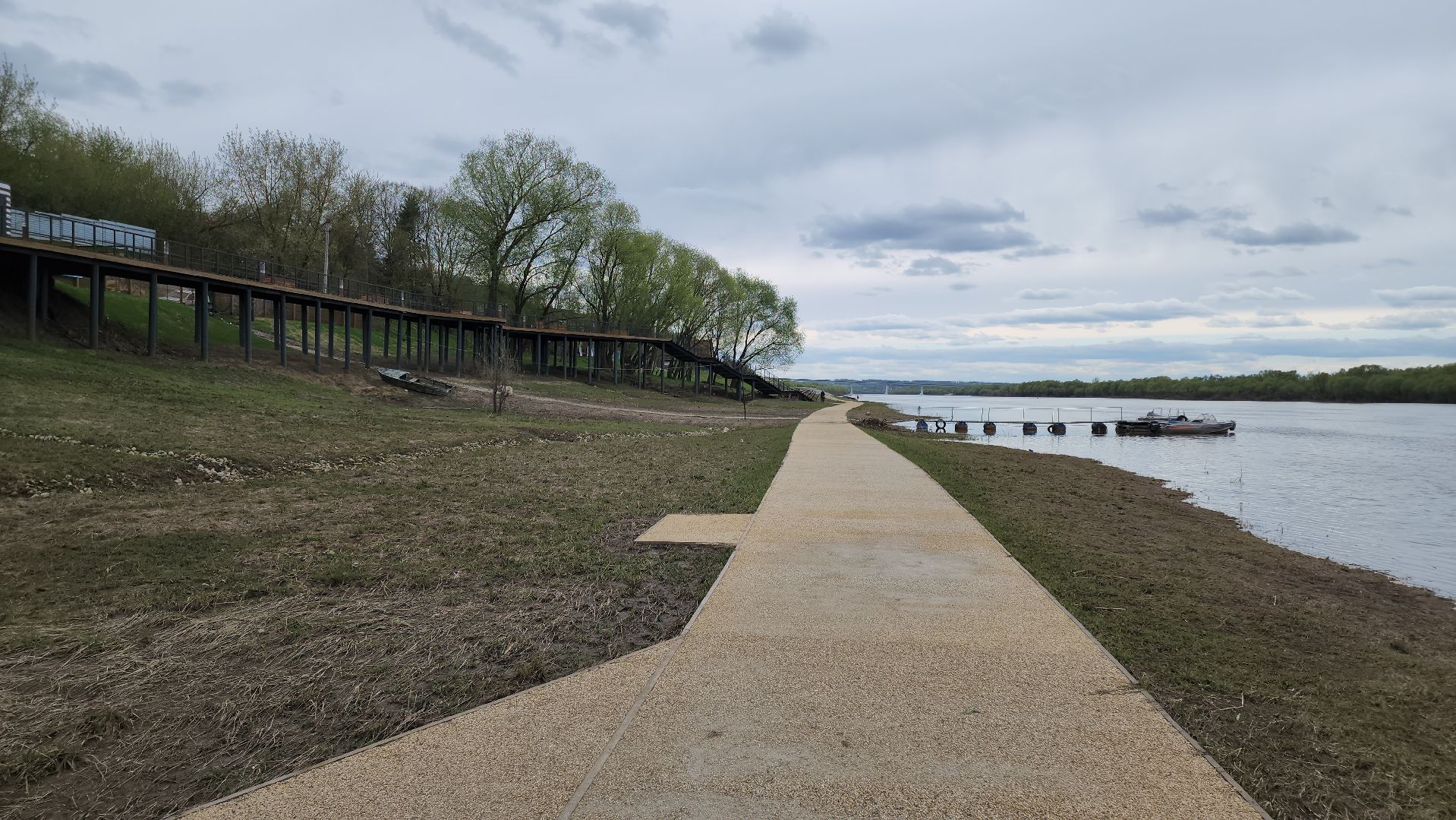 кашира, еддс, ока, паводок, водно-спасательная станция, набережная, уровень воды,