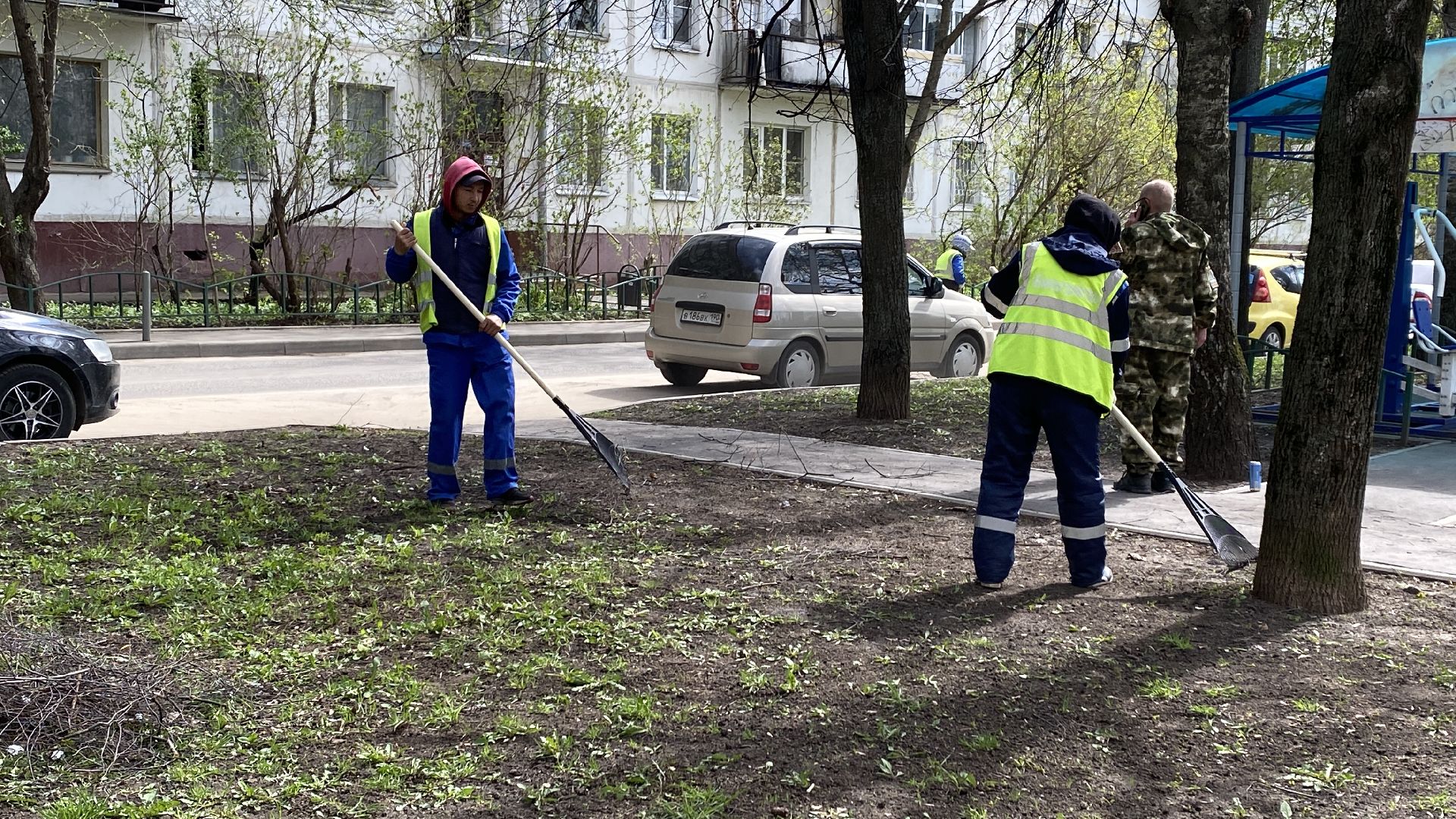 уборка города, мбу благоустройство, месяц чистоты и благоустройства,уборка дворов, видное,
