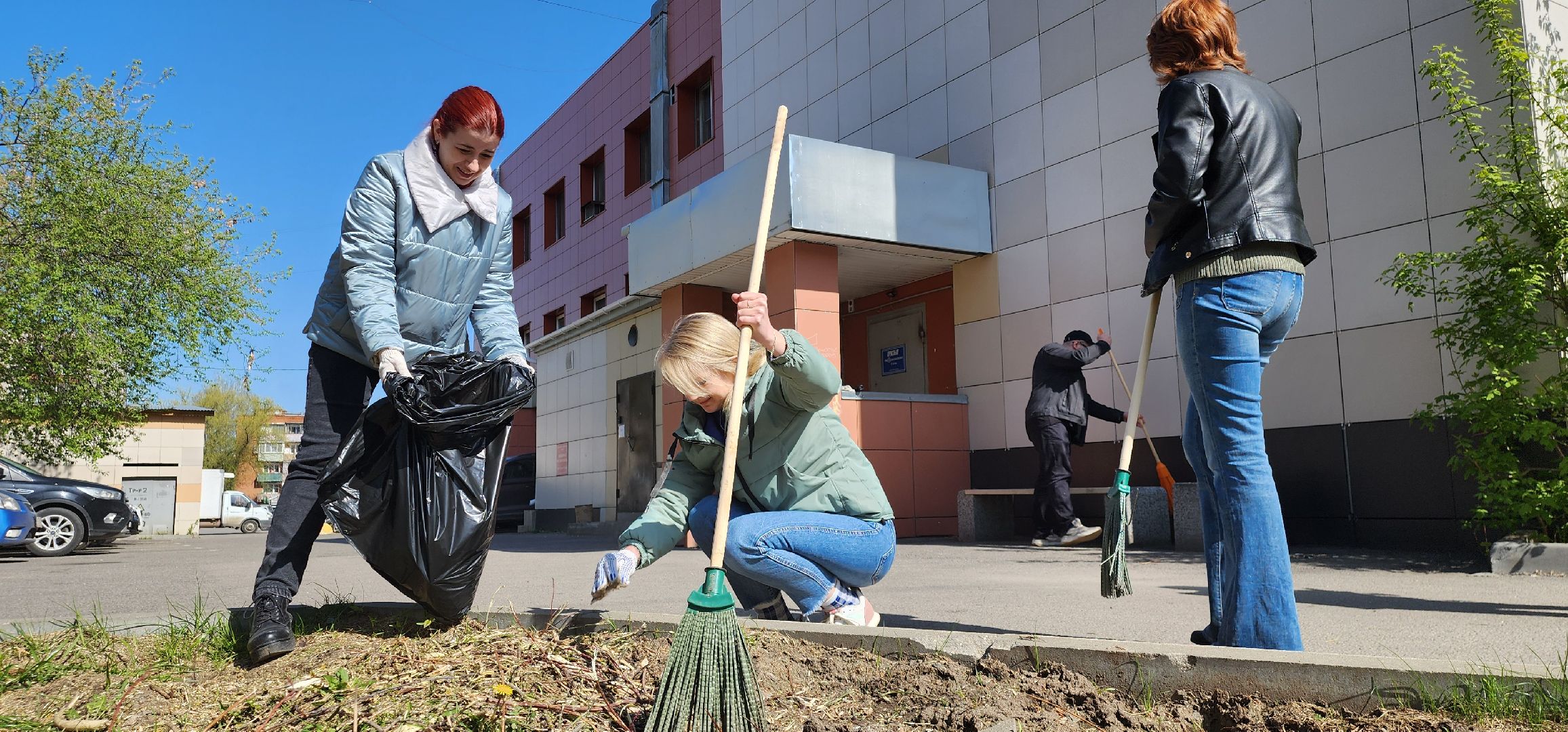 журналисты Домодедова, субботник, весенняя уборка улиц,