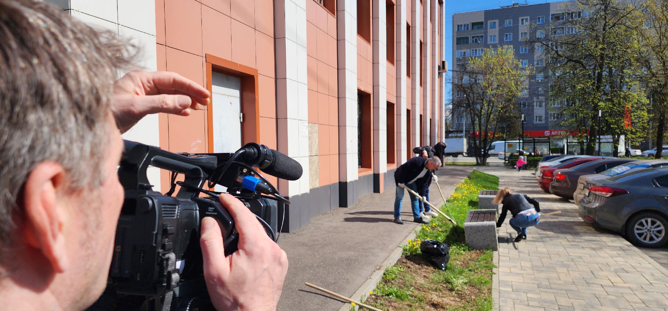 журналисты Домодедова, субботник, весенняя уборка улиц,