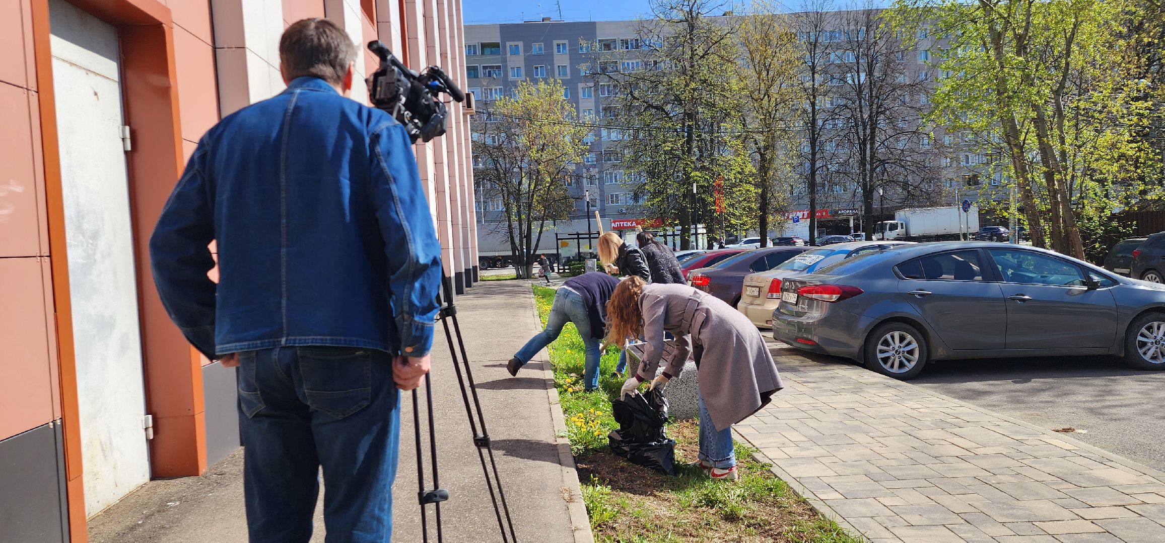 журналисты Домодедова, субботник, весенняя уборка улиц,
