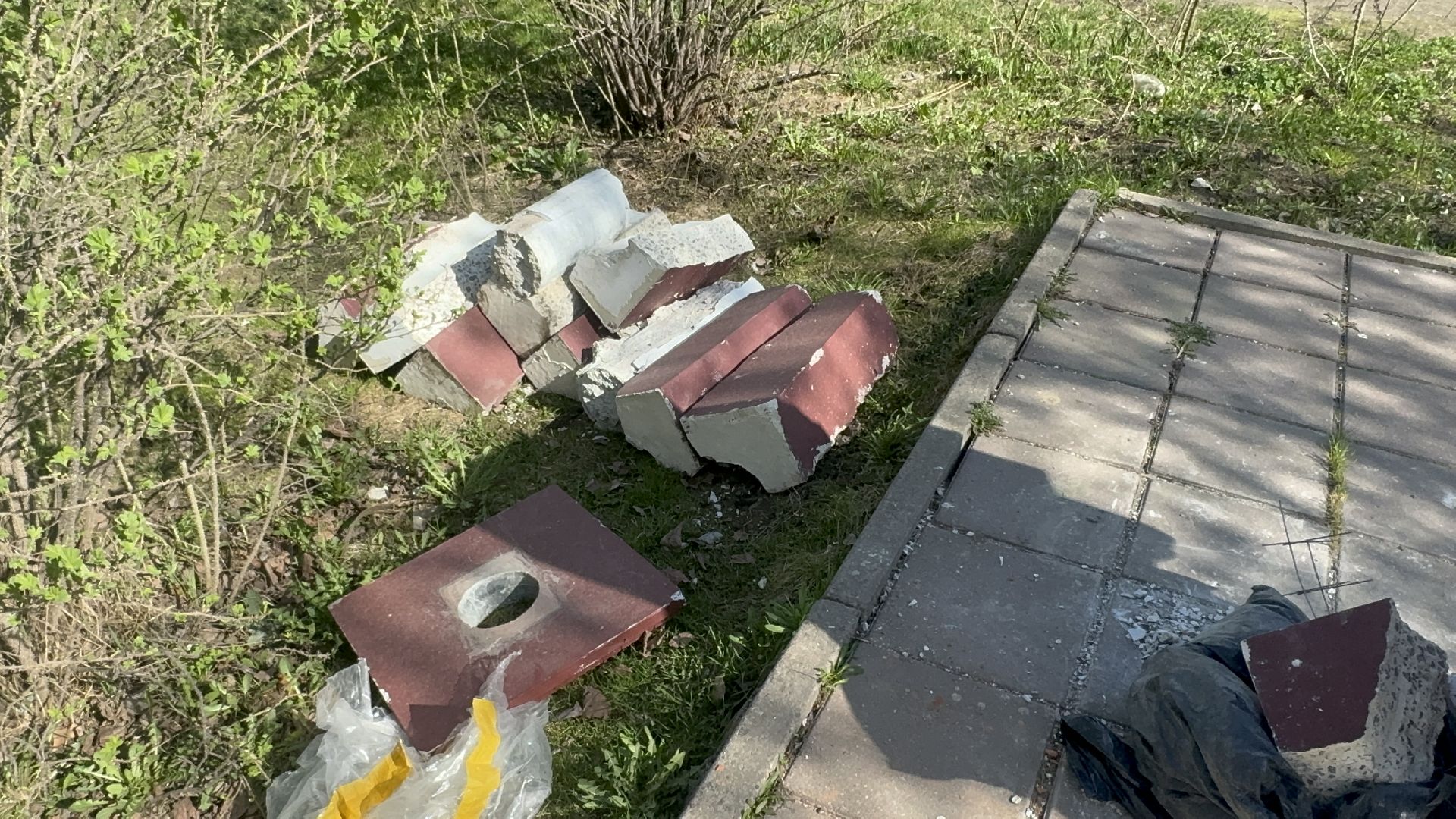 Солнечногорск, Памятник, Реконструкция памятника, Борис Васильев, Библиотека,