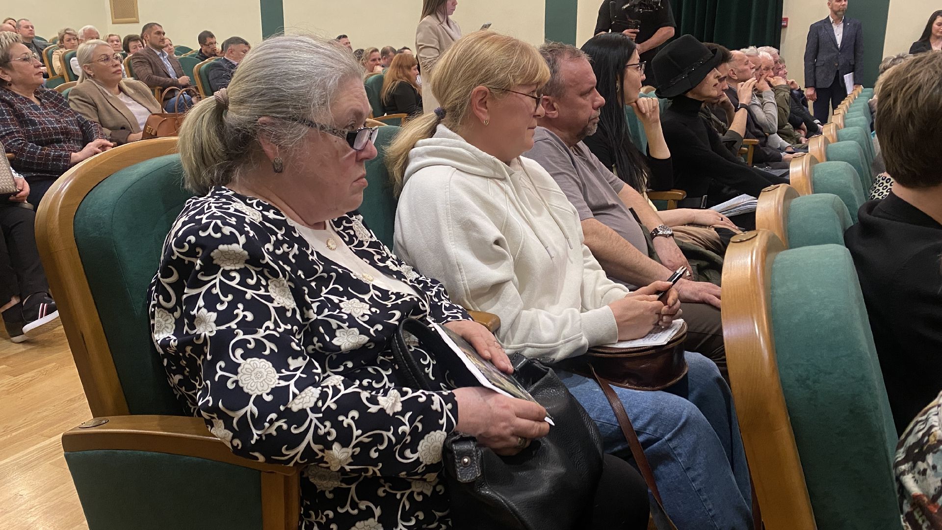 выездная администрация, власть, станислав каторов, вопросы от жителей, проблемы района,